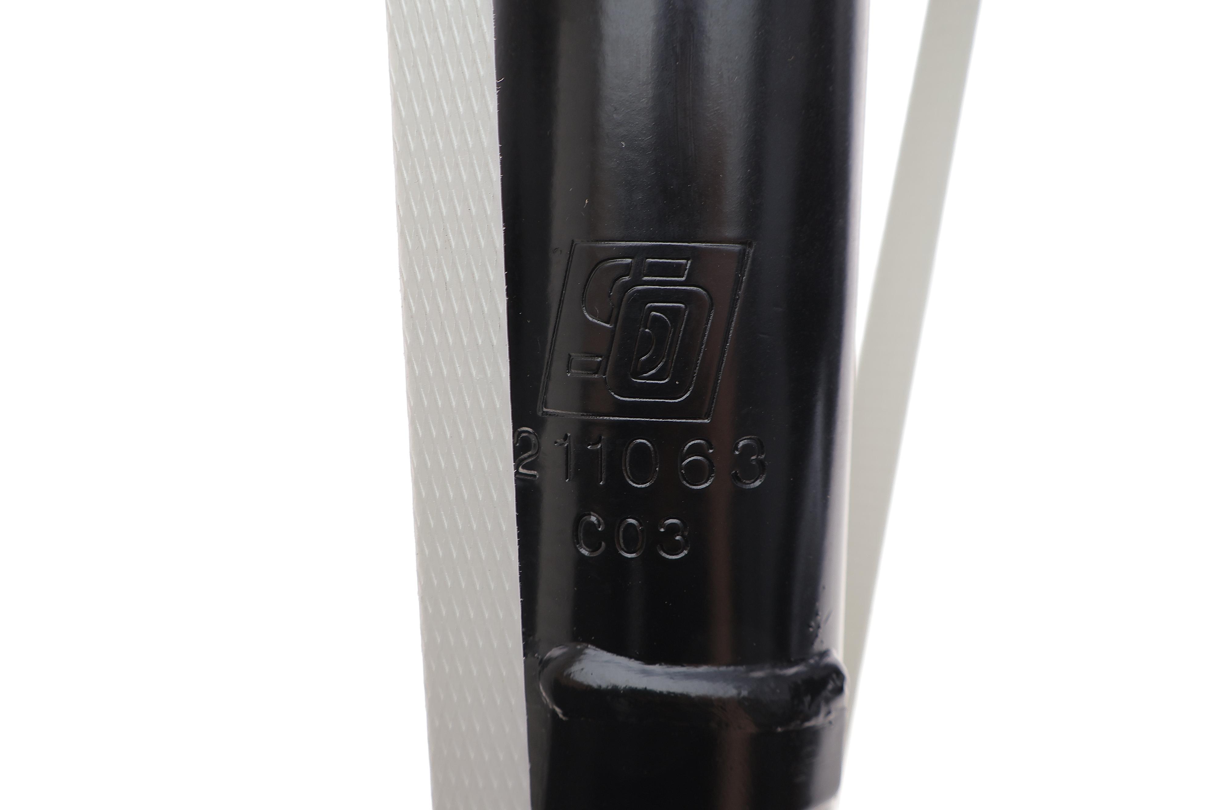 Амортизатор (передній) VW Polo/Skoda Fabia 99-/Roomster 06- (Газ)