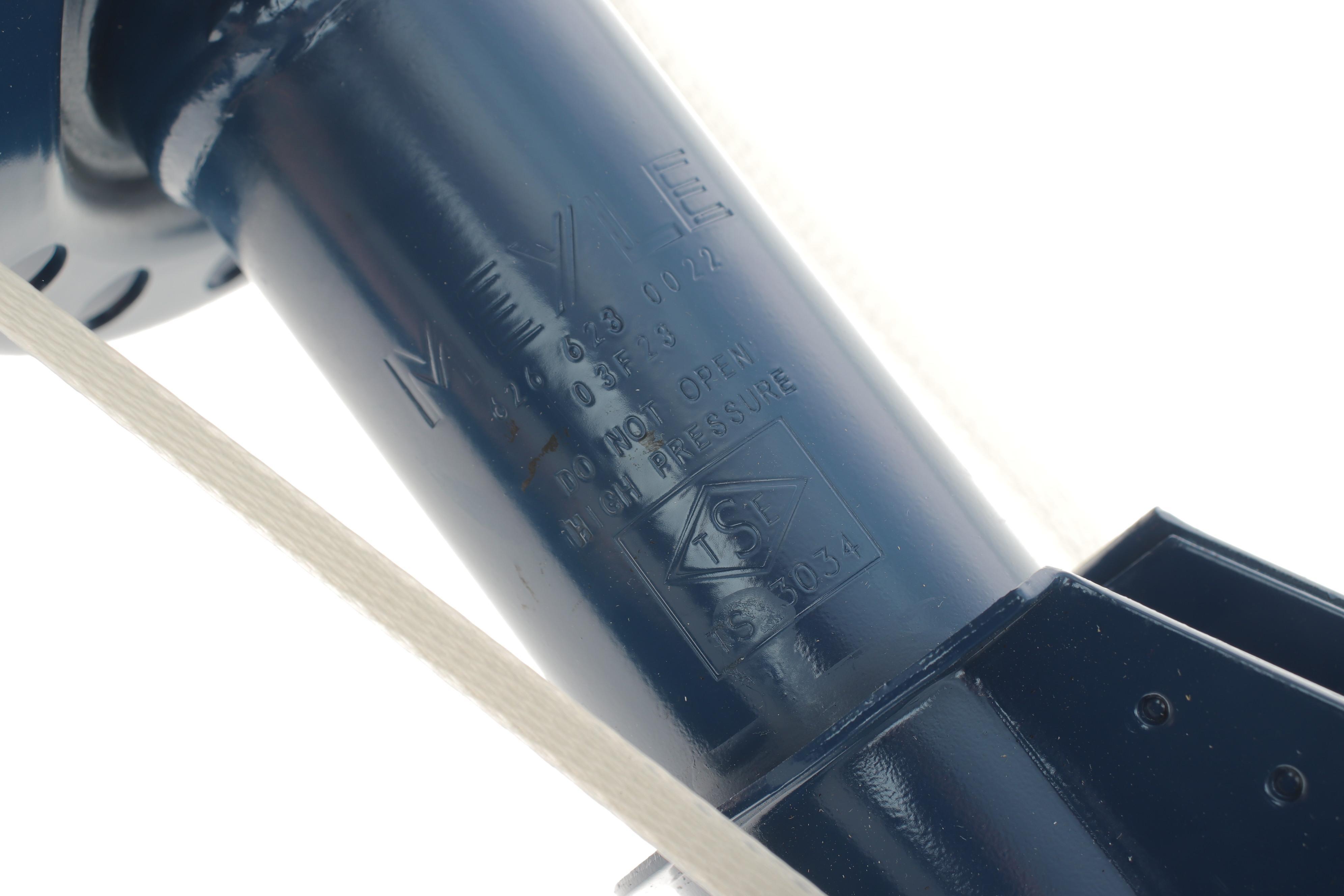 Амортизатор (передній) Opel Insignia 2.0 CDTI 08- (L)