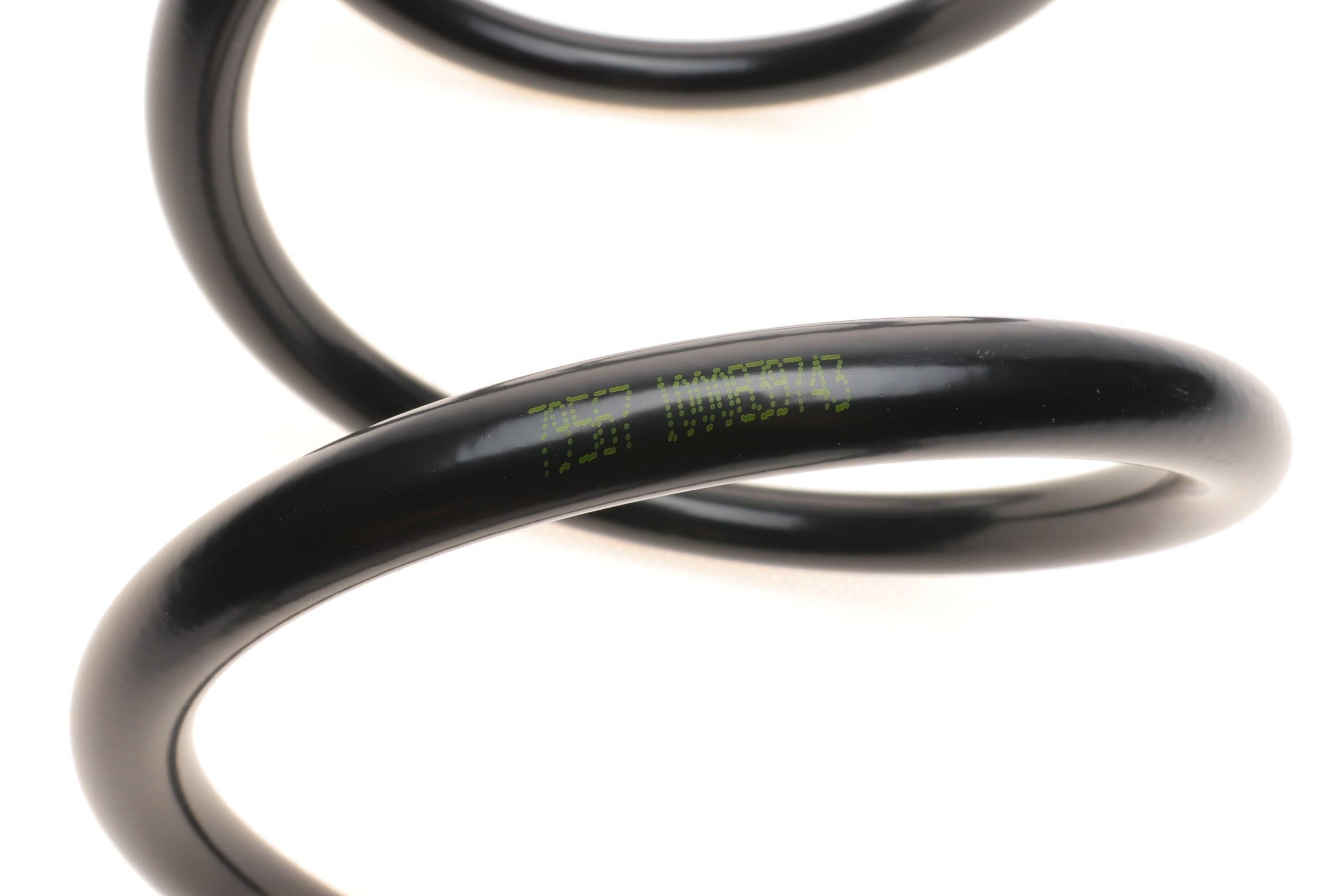 Пружина (передня) VW Caddy III 1.6TDI (дл.база АКПП)/2.0TDI МКПП/1.9TDI 10-15/IV 2.0TDI/1.4TGI 15-