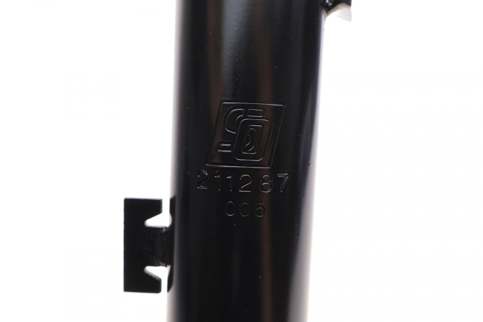 Амортизатор (передній) BMW 1 (E81/E82/E87) 03-13 (L) N43/N45/N47/N52