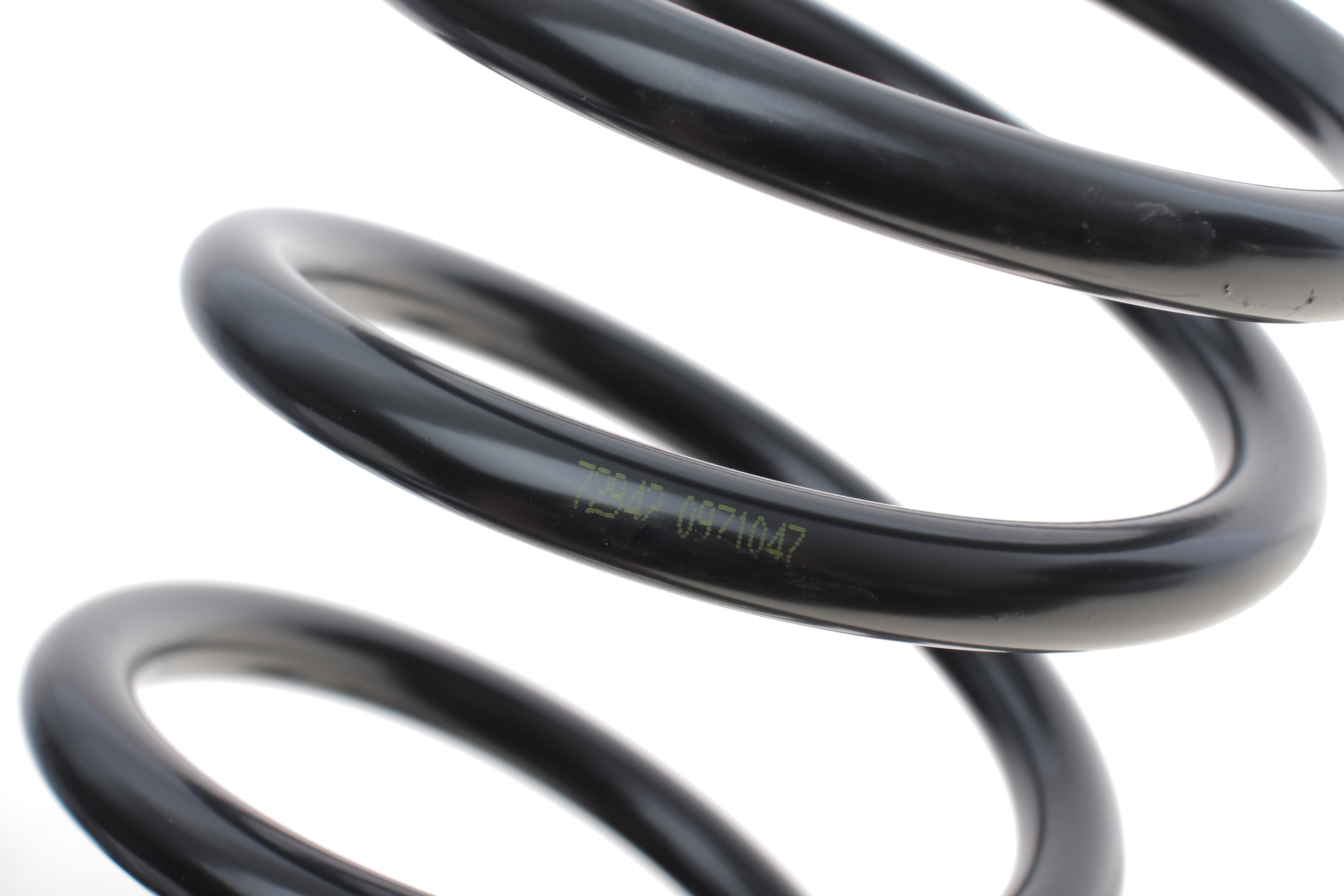 Пружина (задня) Lada Niva 2121/2131 1.6-1.8/1.9d 77- (всюдихід)