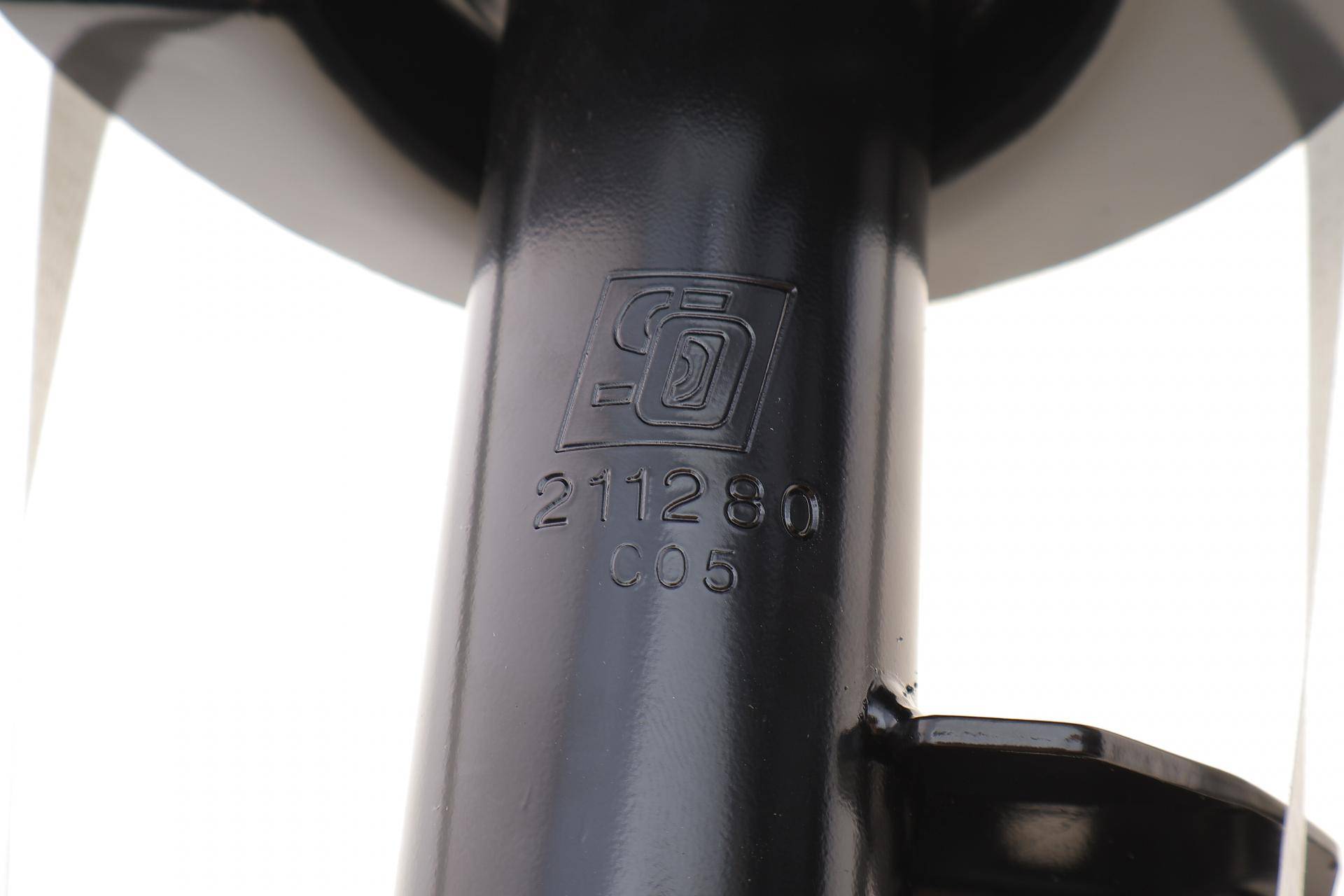 Амортизатор (передній) BMW X5 (E53) 00- (R) M54/M57/M62/N62