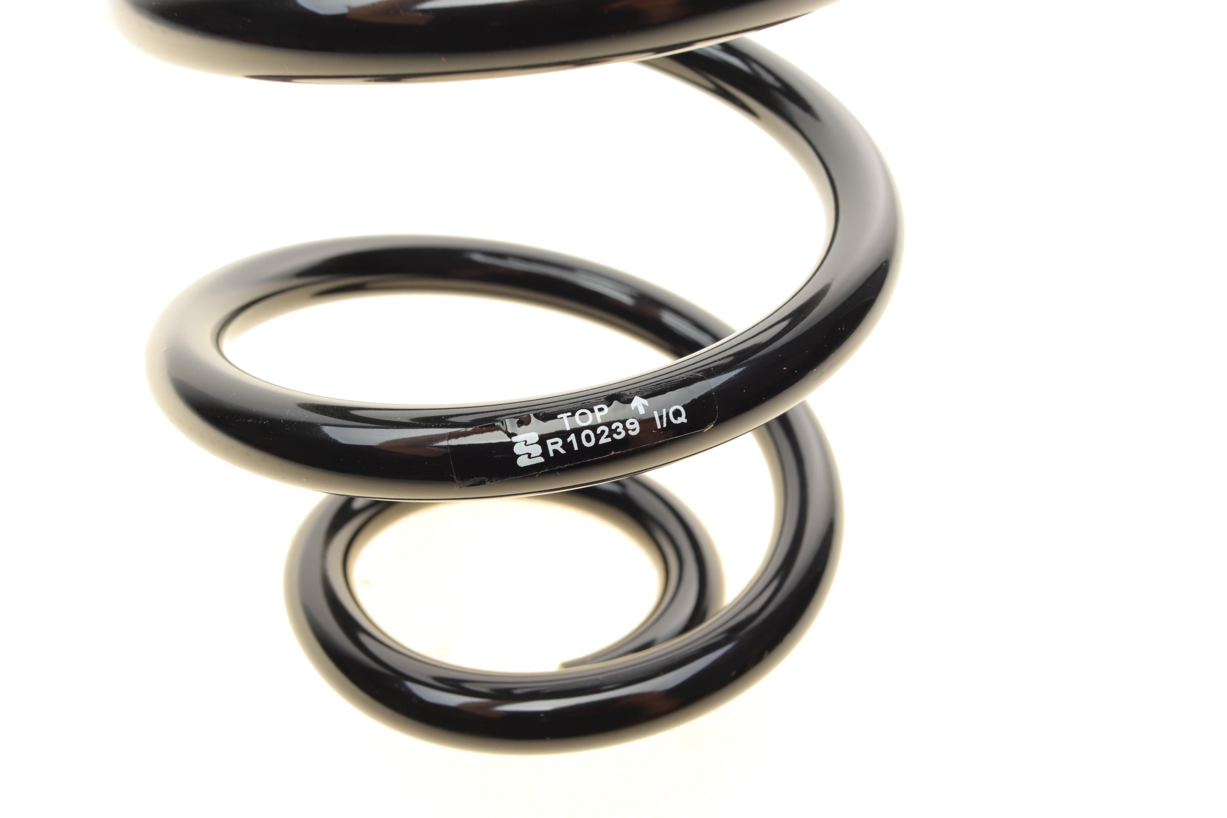 Пружина (передня) MB E-class (W211/S211) (OM646) МКПП/(M271) 02-09 (Classic/Elegance)