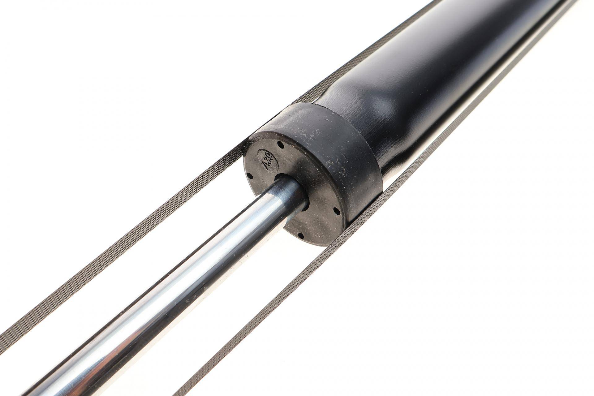 Амортизатор (задній) Mazda CX-5 2.0-2.5/2.2 D 16- (B4)