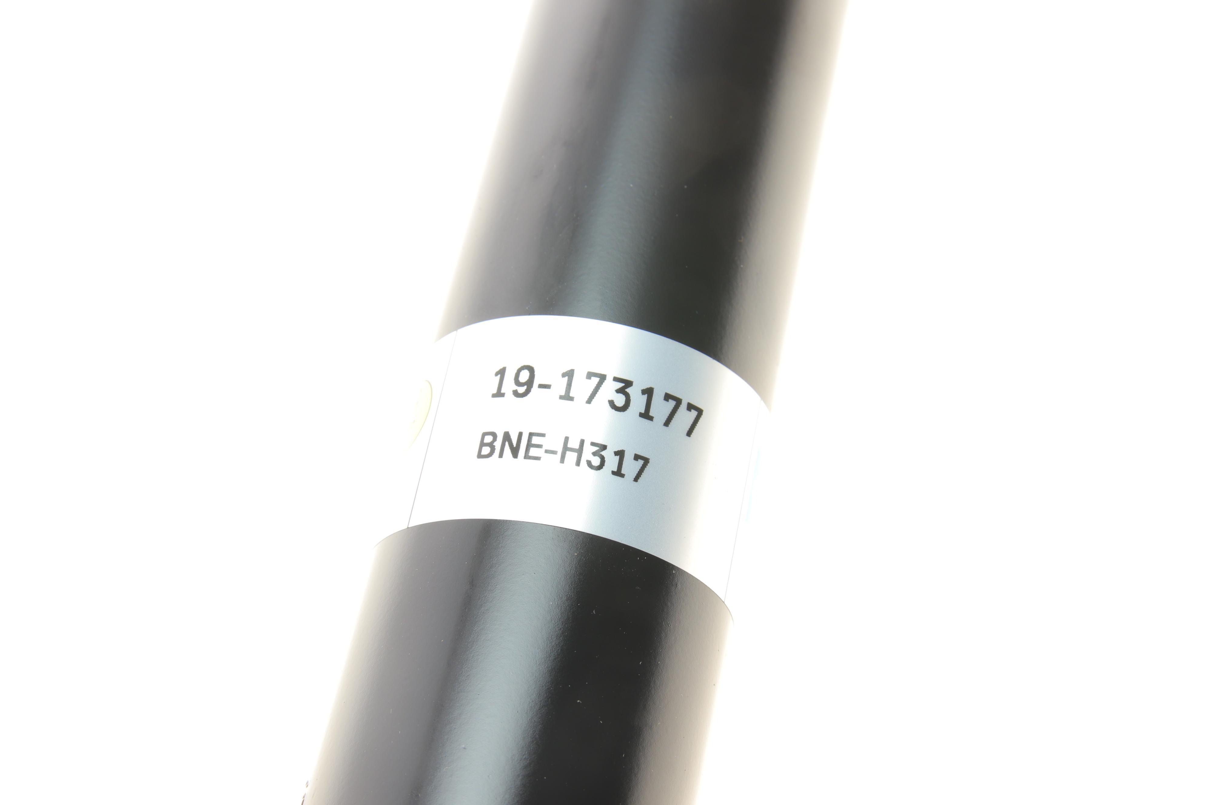 Амортизатор (передній) Mitsubishi Pajero IV 07- (B4)