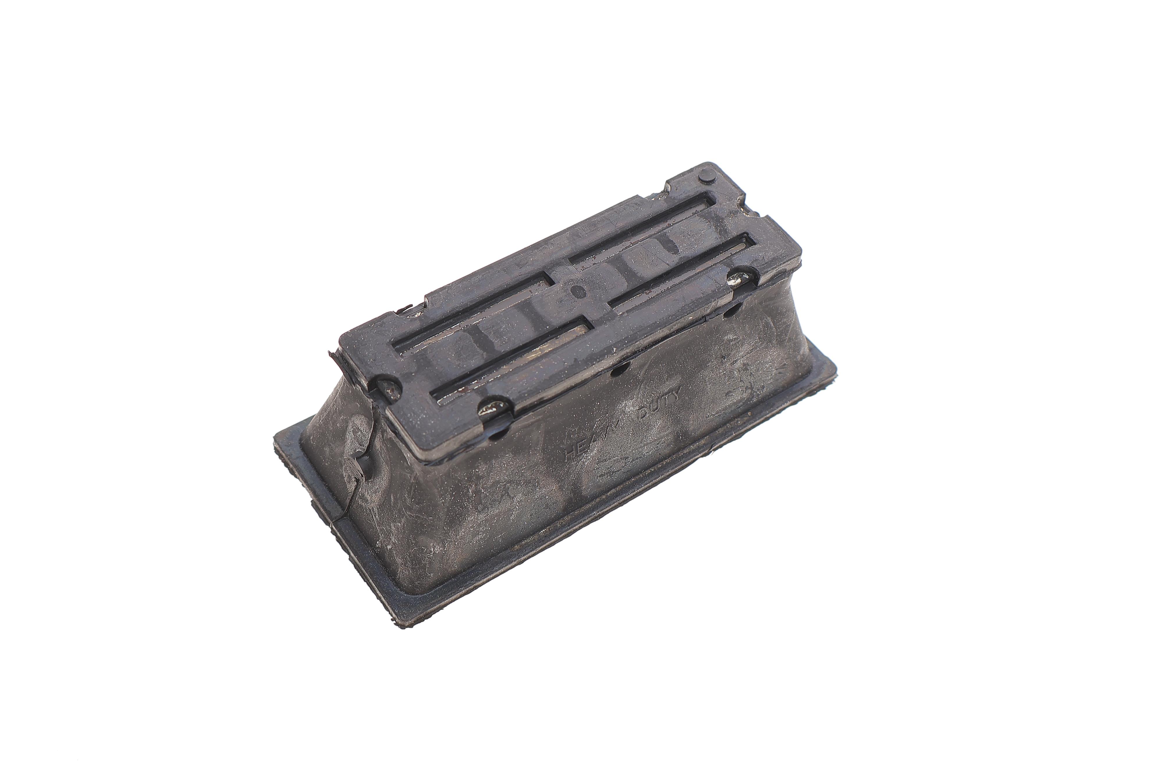 Подушка ресори (передня/нижня) MB Sprinter 96- (2-ох лист.) (R)