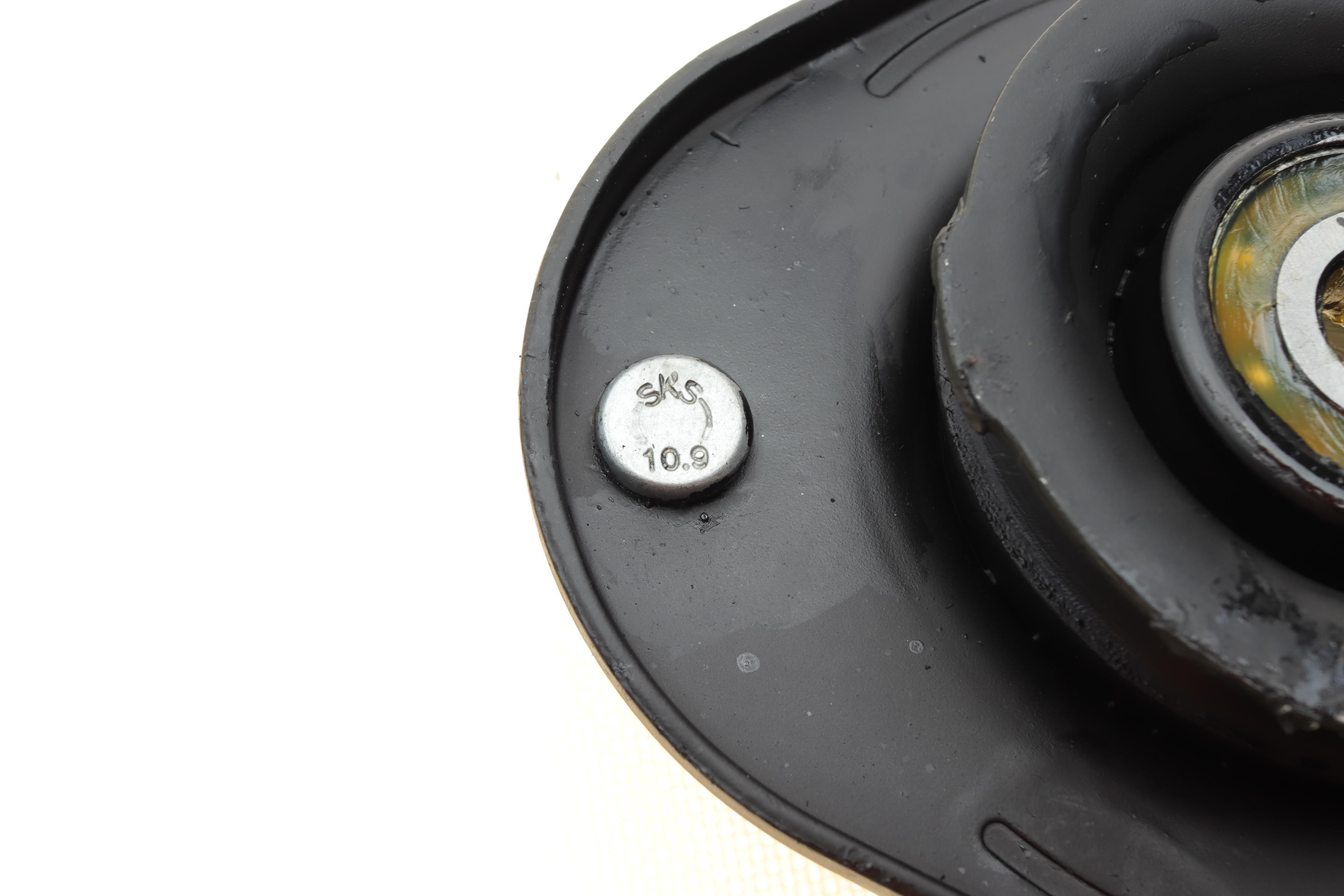 Подушка амортизатора (переднього) + підшипник Toyota Avensis 1.6/1.8 03-08