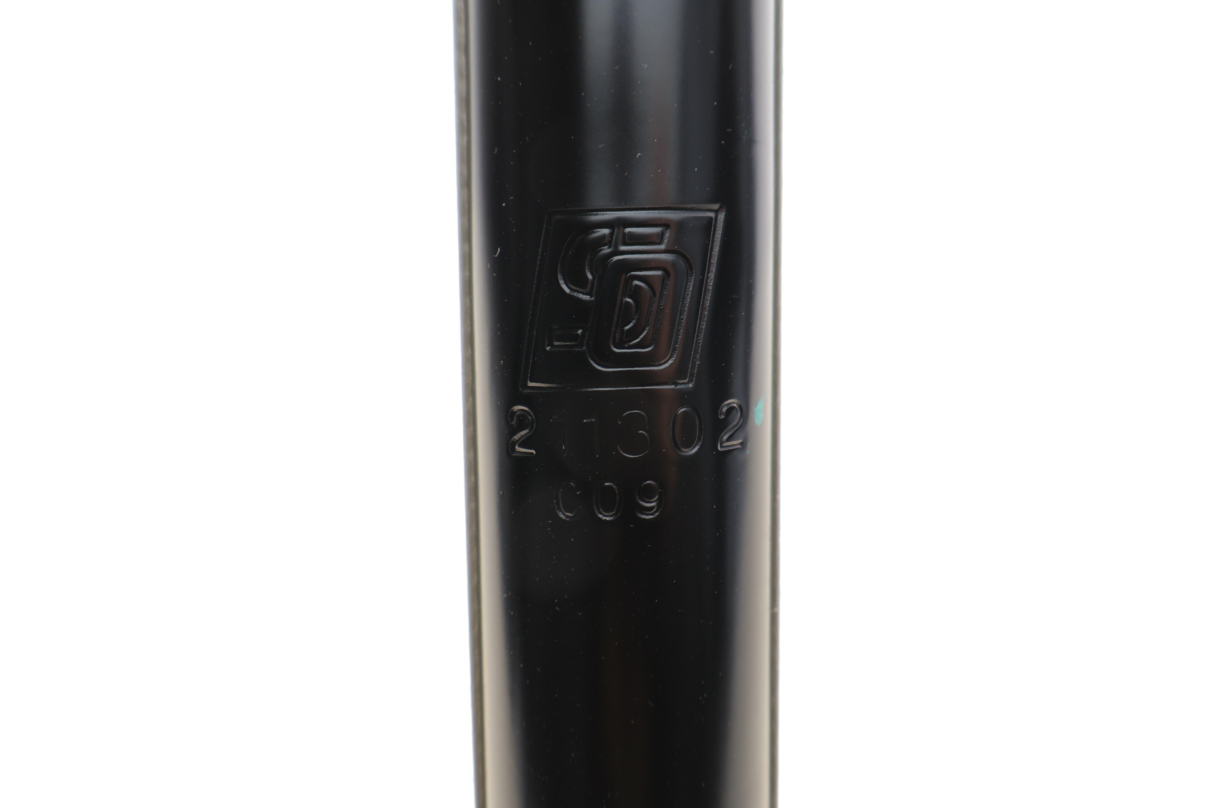 Амортизатор (задній) Mazda 3 03-