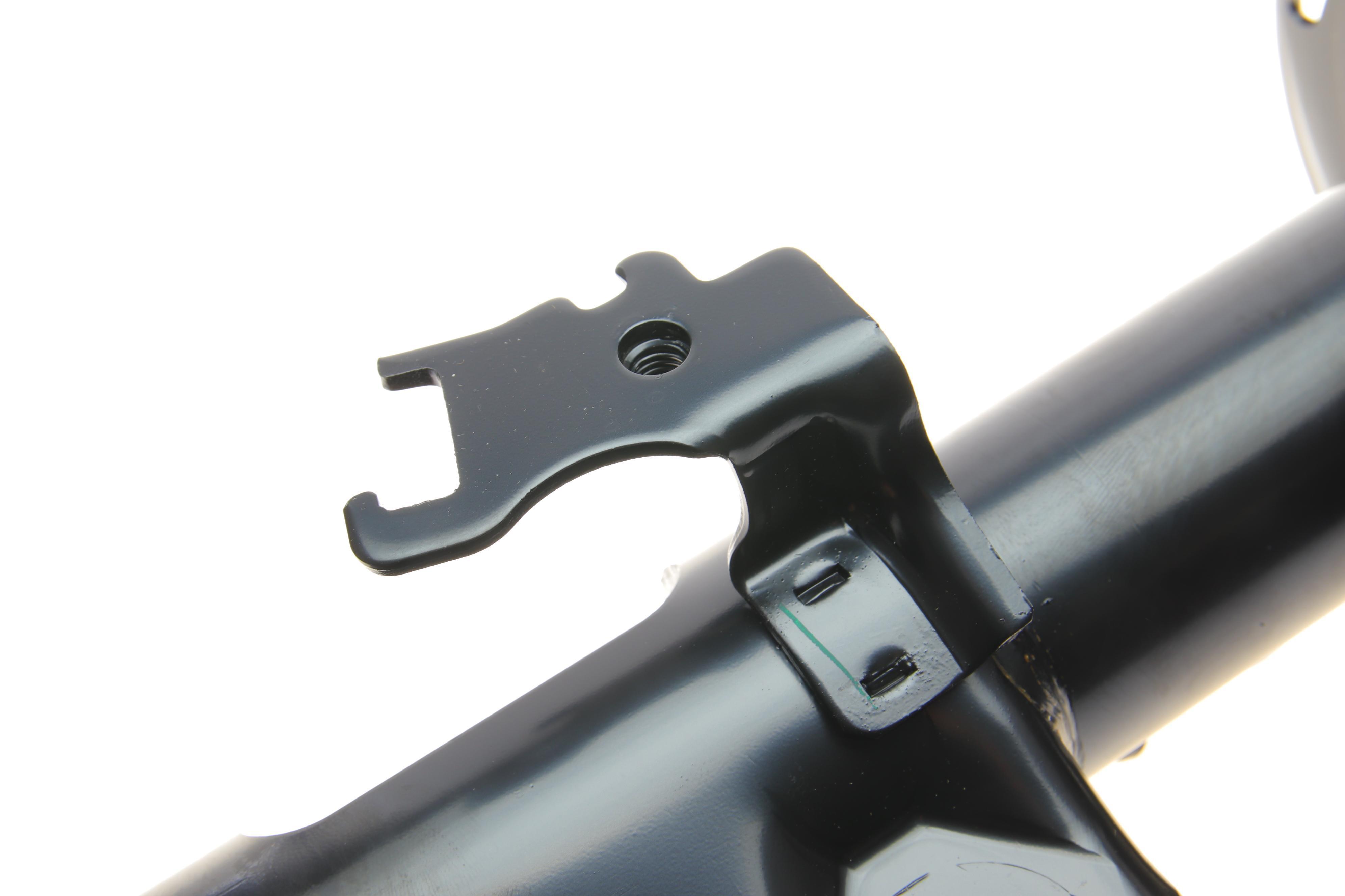 Амортизатор (передній) Toyota Auris 06-/Corolla 13- (R)