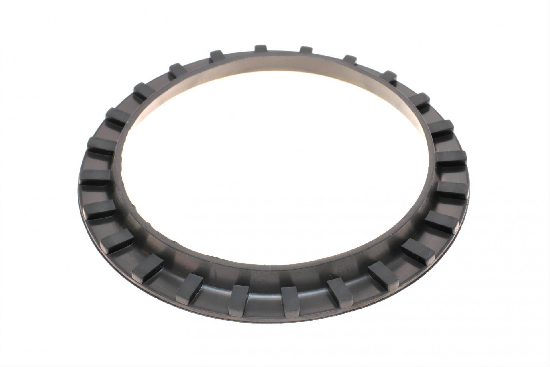 Проставка пружини (передньої) Mazda 626 87-97 (знято з виробництва)