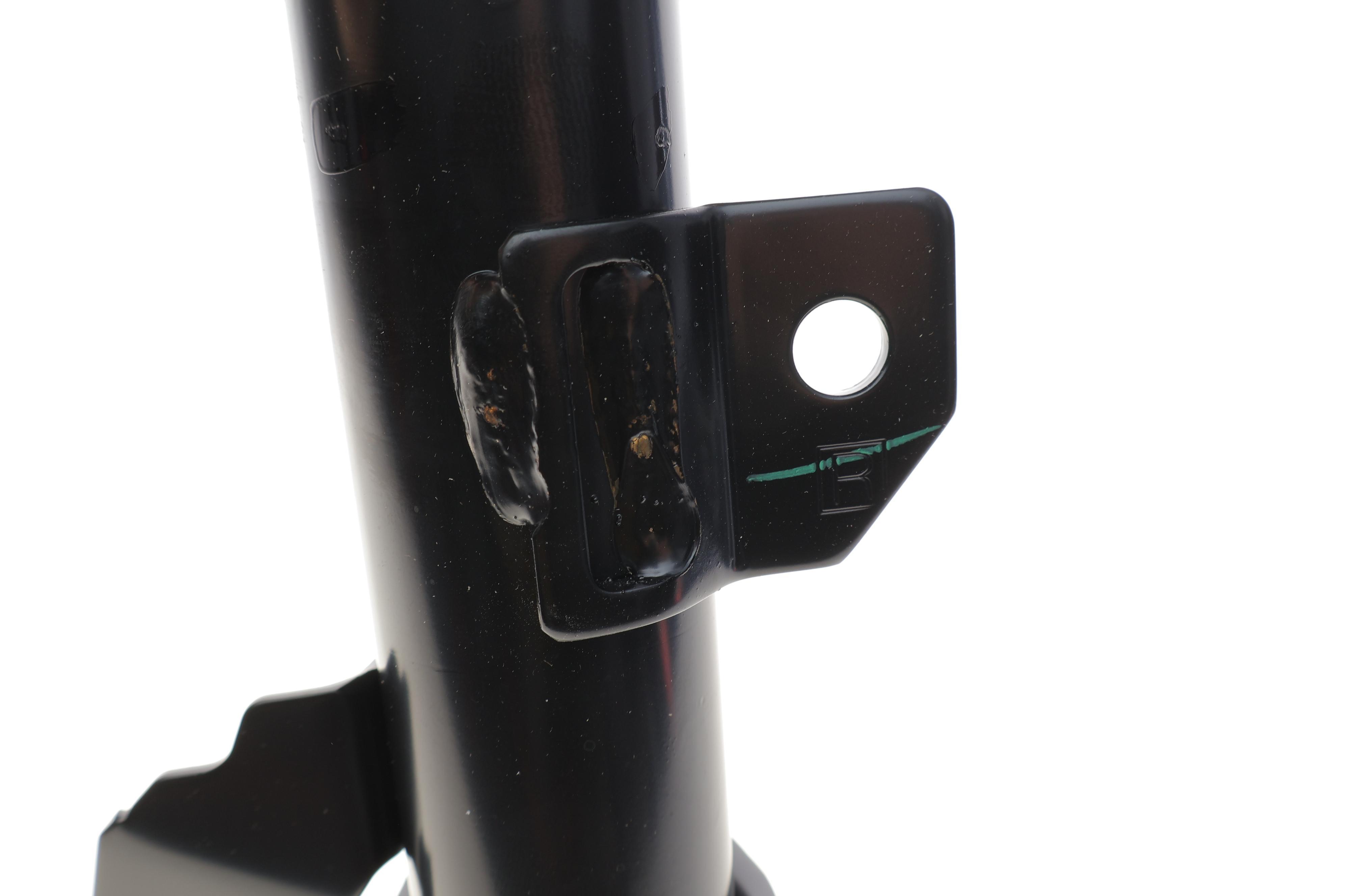 Амортизатор (передній) Toyota Camry 2.4 06-11 (R)