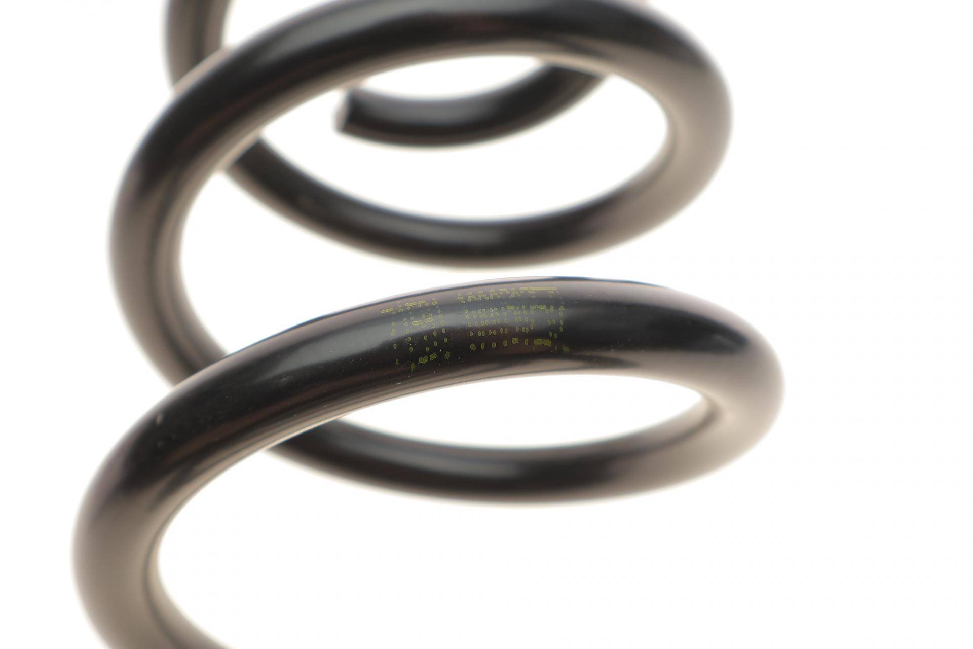 Пружина (задня) Audi A3 1.8TFSI/2.0TDI quattro 13- (седан) (з спорт.ход.ч)