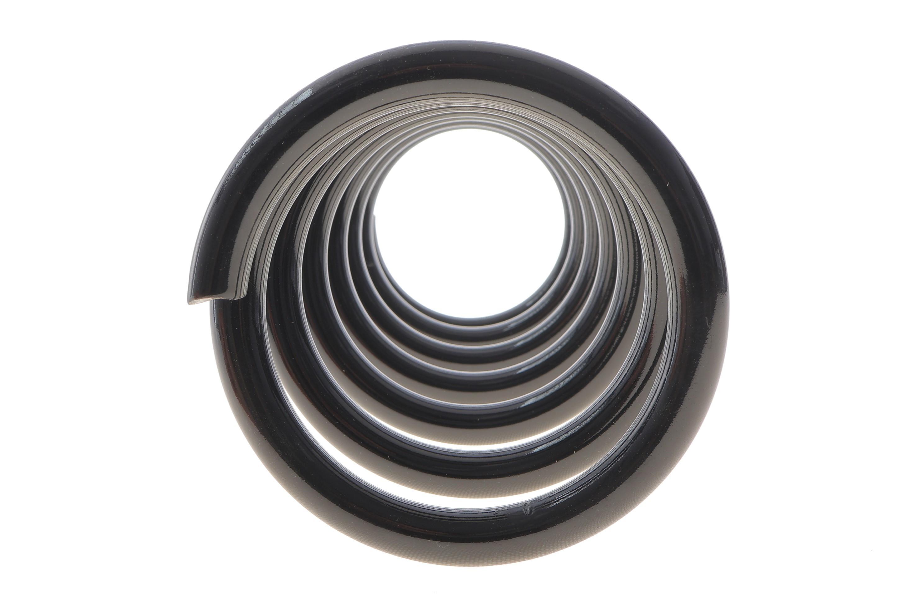 Пружина (задня) Nissan Pathfinder 2.5dCi/4.0 4WD 05-