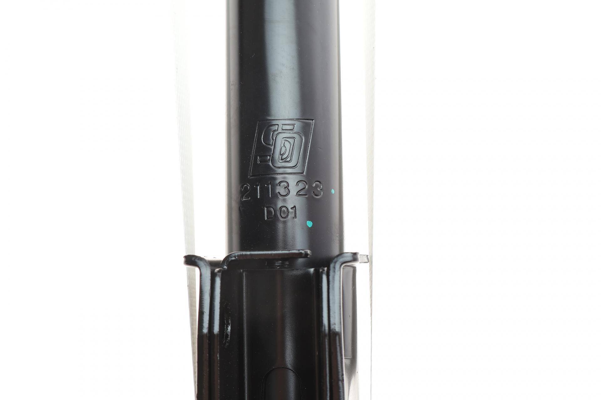 Амортизатор (задній) Dacia Duster 1.2 TCe/1.5 dCi/1.6 SCe 10-