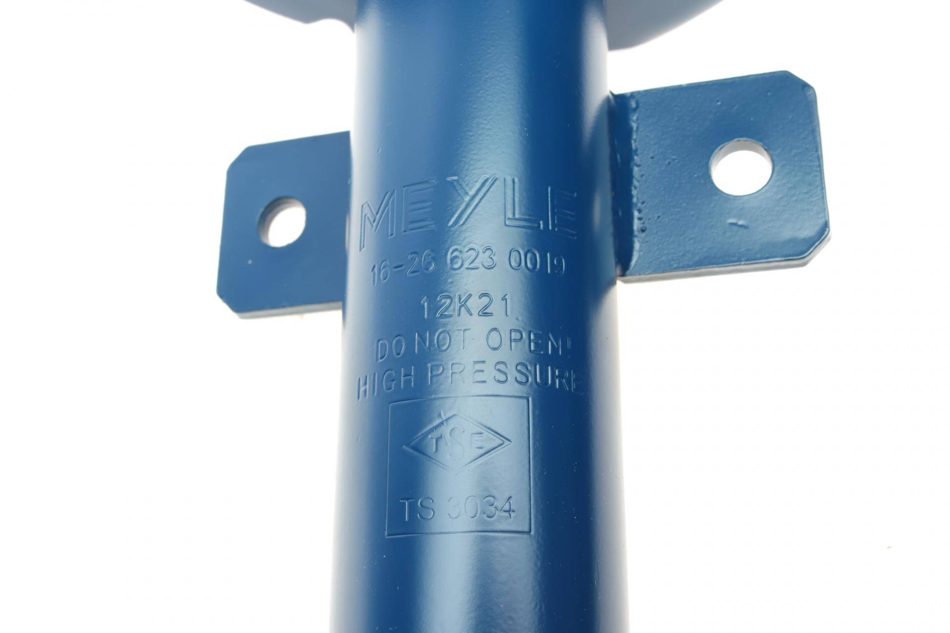 Амортизатор (передній) Renault Clio IV 1.5 dCi 12-