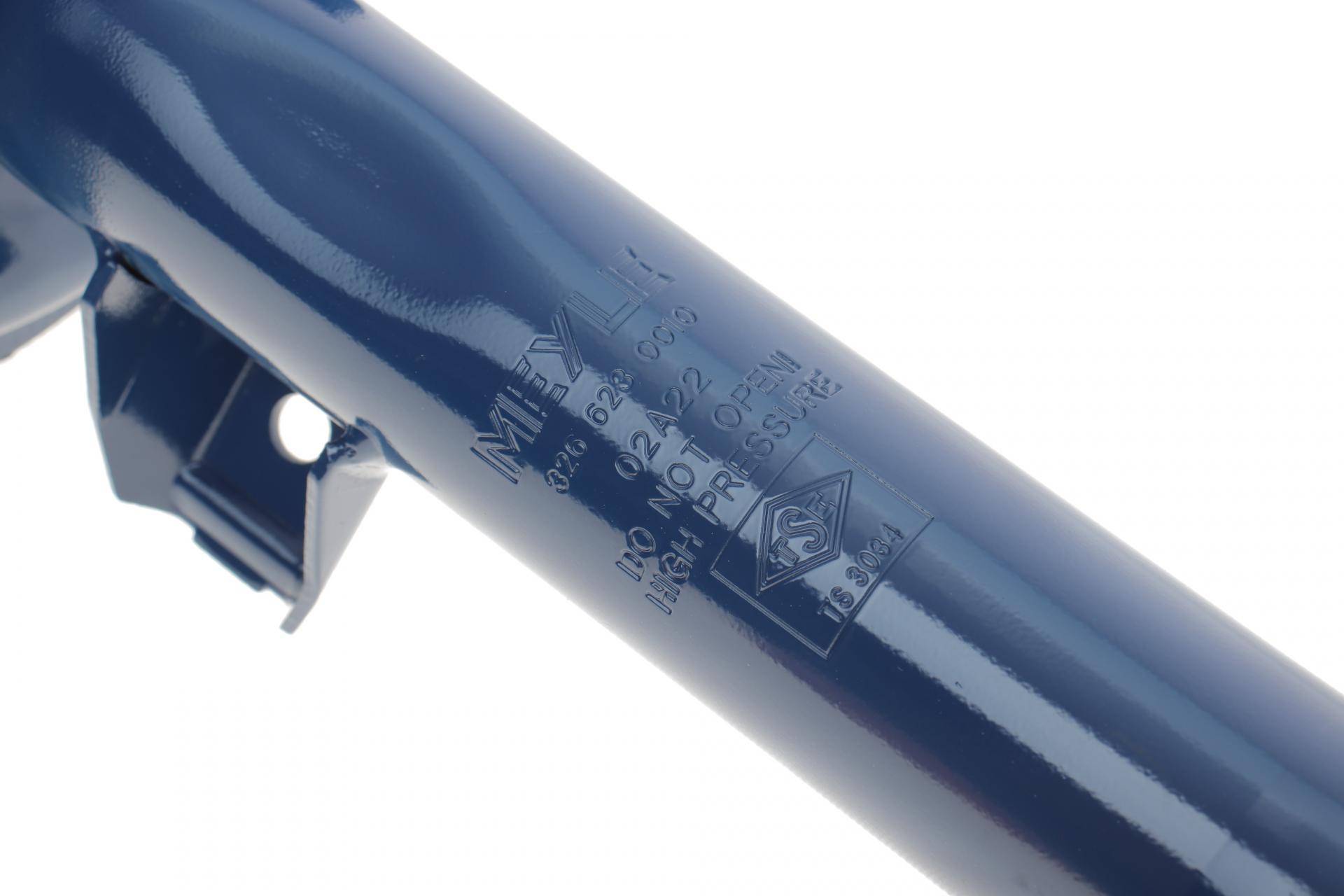 Амортизатор (передній) BMW 7 (E38) 2.5D-5.4 94-01 (L)