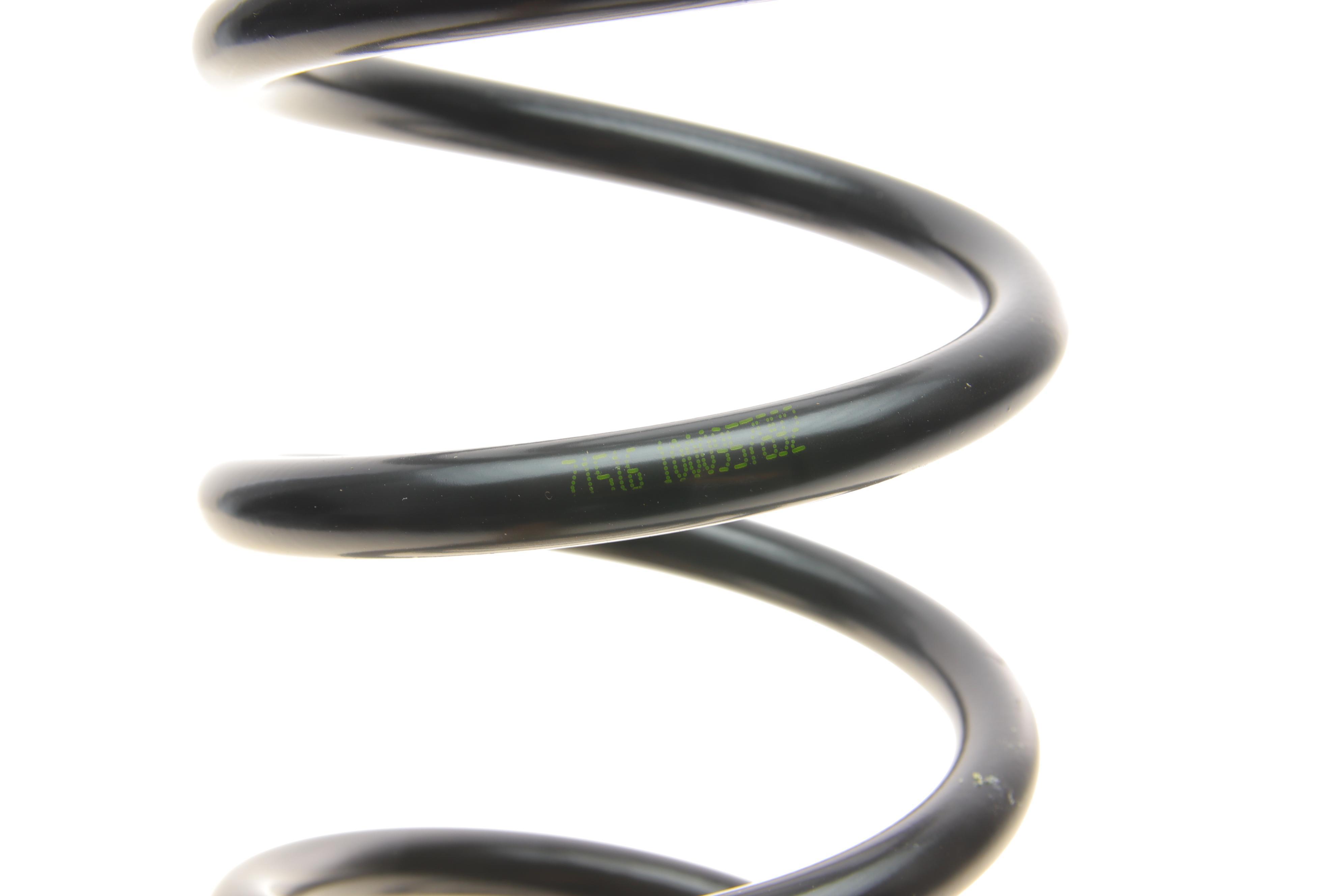 Пружина (задня) VW Passat B8 1.4-1.5TSI/2.0TSI 14- (седан/унив.)/Skoda SuperB 1.4TSI 15- (хетч.)