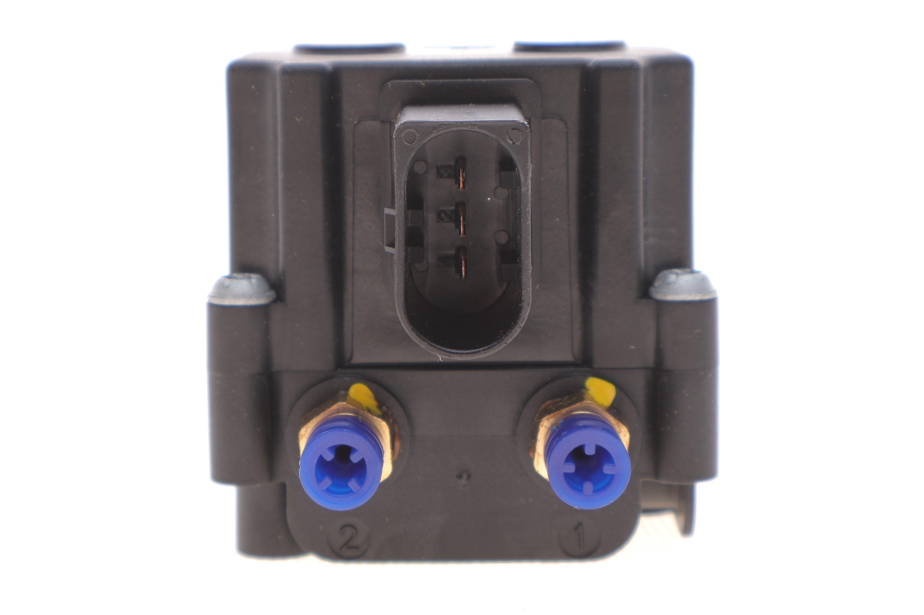 Клапан пневмопідвіски BMW 7 (F01/F02/F03/F04) 08-15/5 (F07/F11) 12-17 N47/N57N52/N55/N63