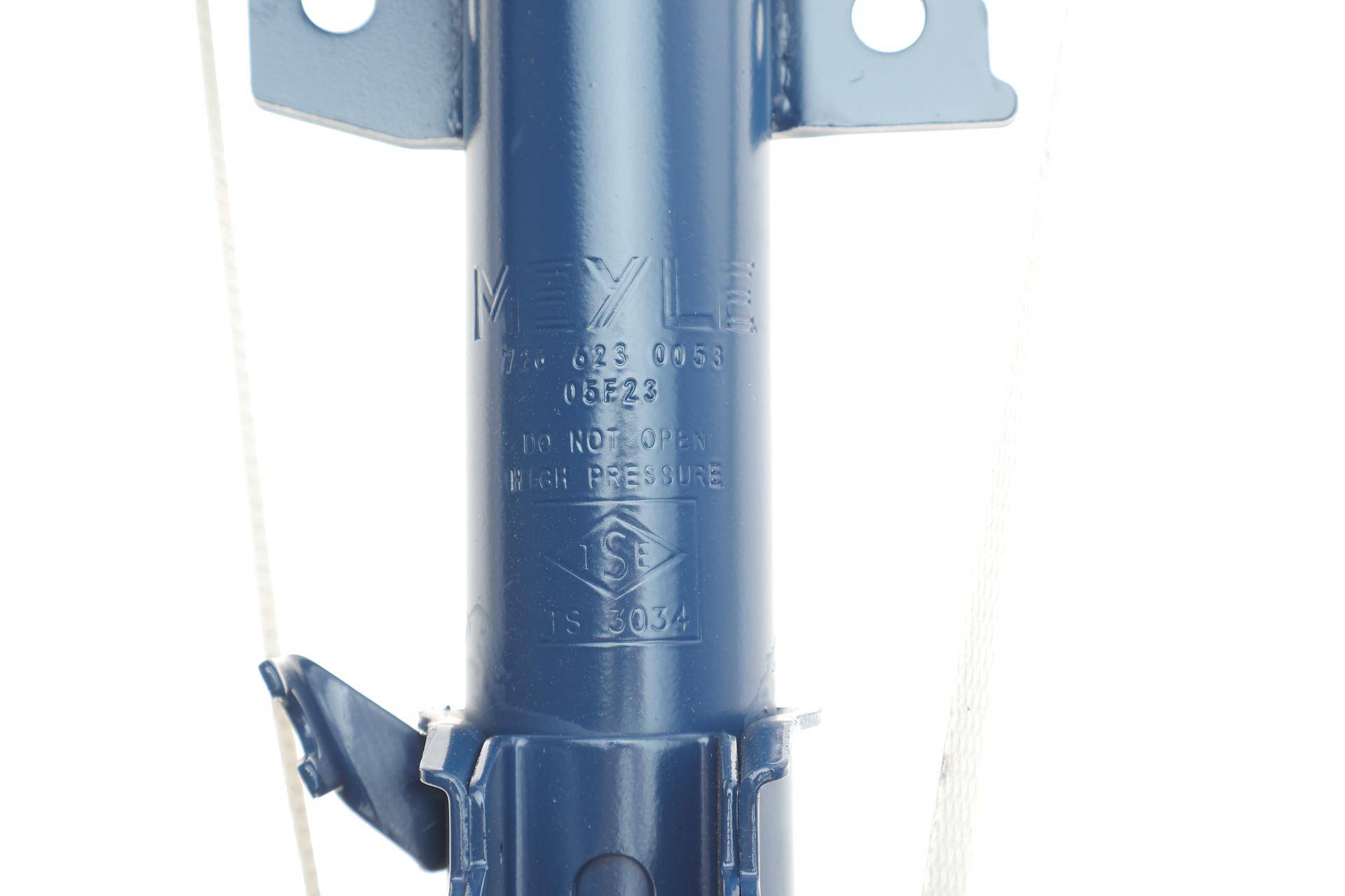 Амортизатор (передній) Ford B-Max 12-/Fiesta VI 09- (R)