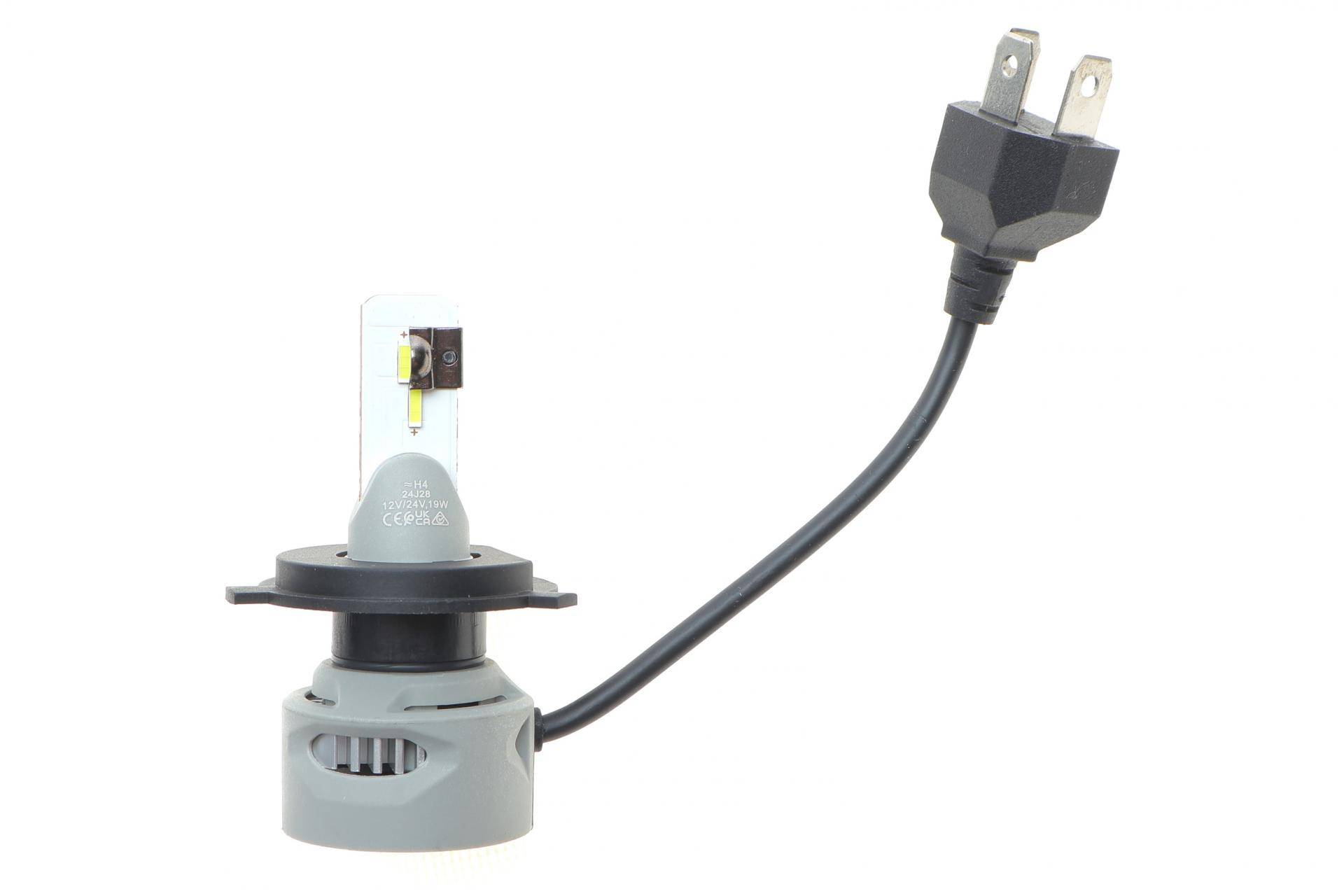 Автолампа H4/H19 12/24V 19W P43t-3/PU43t-3 Performance Advance LED 6000K 1500/1100lm (к-кт 2 шт)