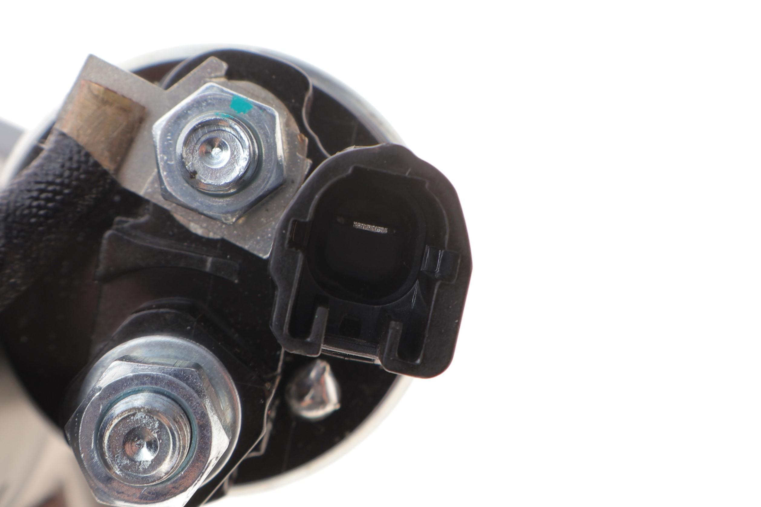 Стартер Toyota Avensis 2.0 D 97-03 (12V/2.0kw) (z=9)