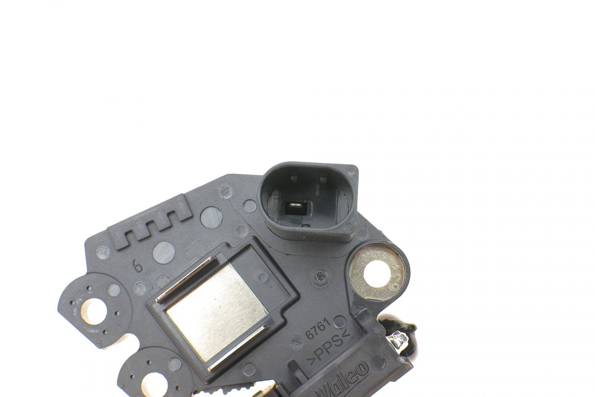 Реле генератора VW Crafter 12-16/Sharan 11-16/Audi A4/A6 08-14