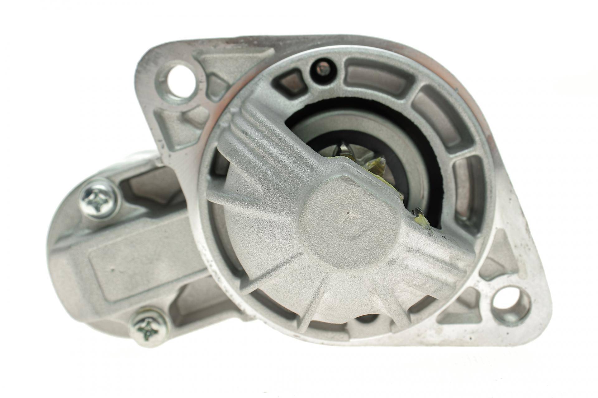 Стартер Mitsubishi L200/L300/Pajero 86-07 (12V/1.2kw) (z=8)