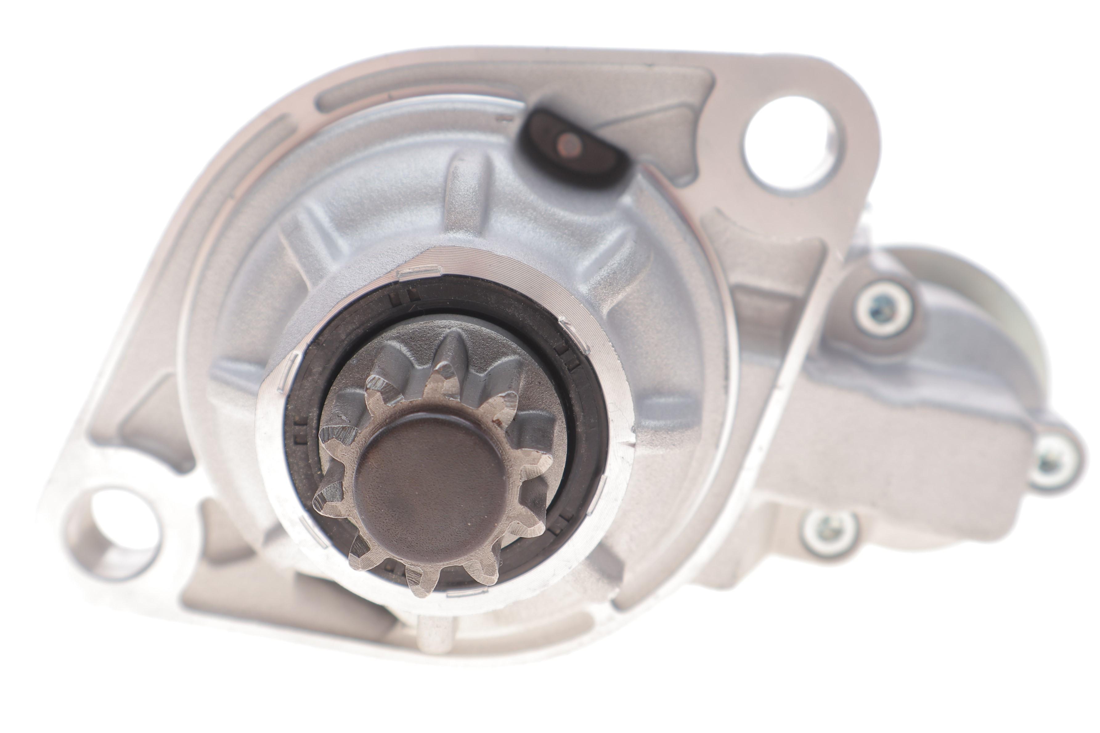 Стартер VW T5 2.5TDI 03- = 113678