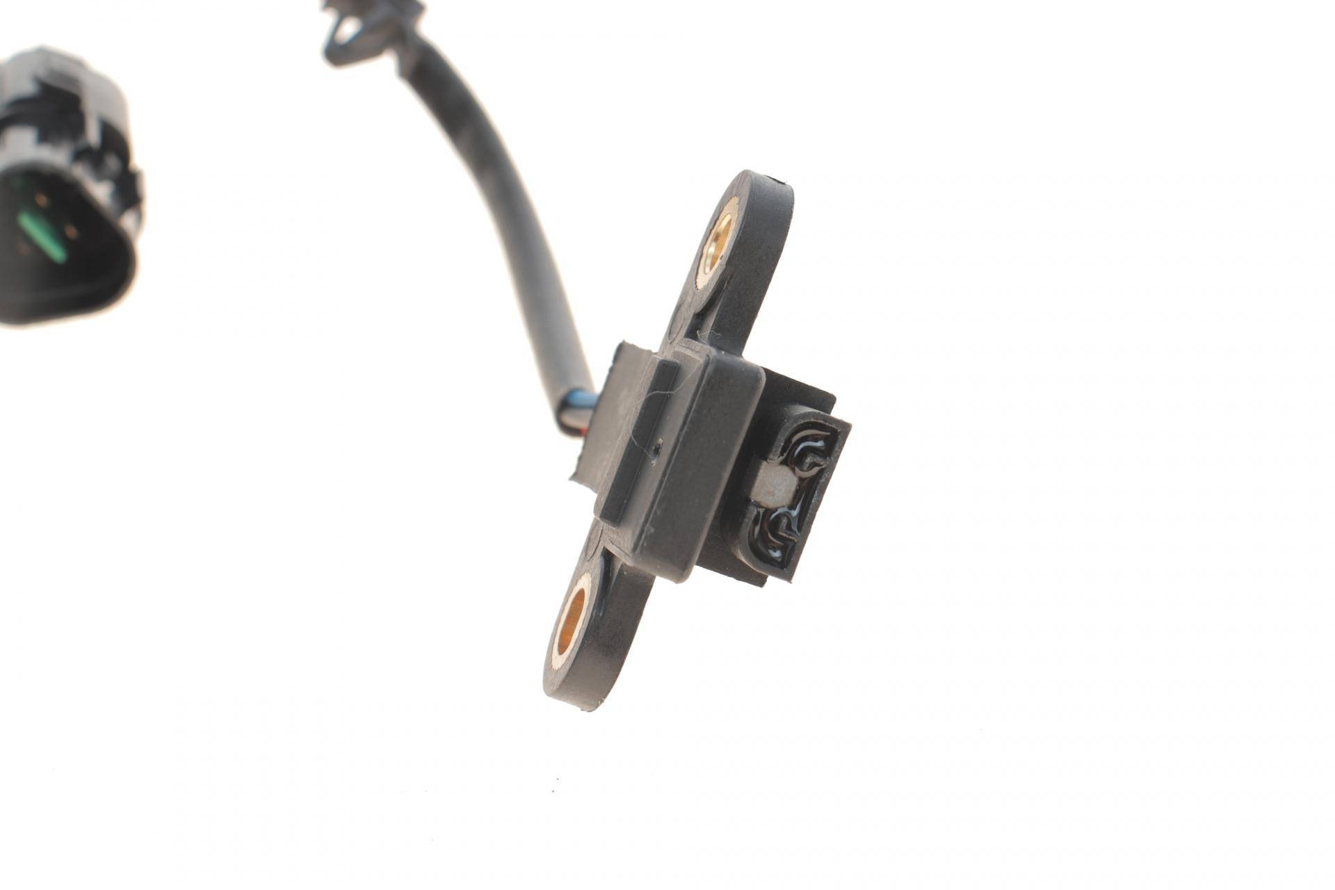 Датчик положення колінвалу Hyundai Santa Fe 2.0/2.4 16V 01-06