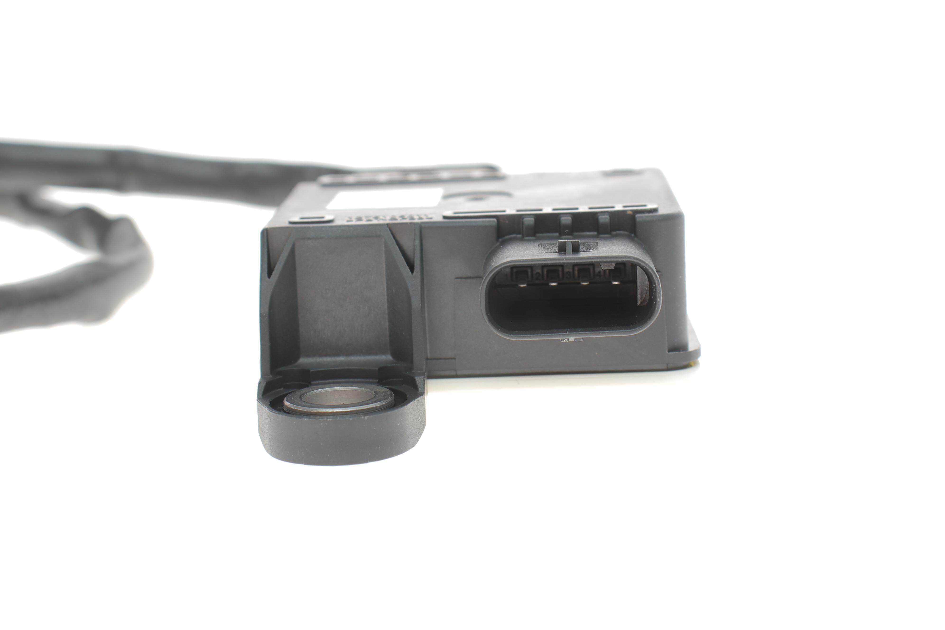 Датчик оксидів азоту (NOx) VW T6 2.0 TDI 15- (твердих часток)