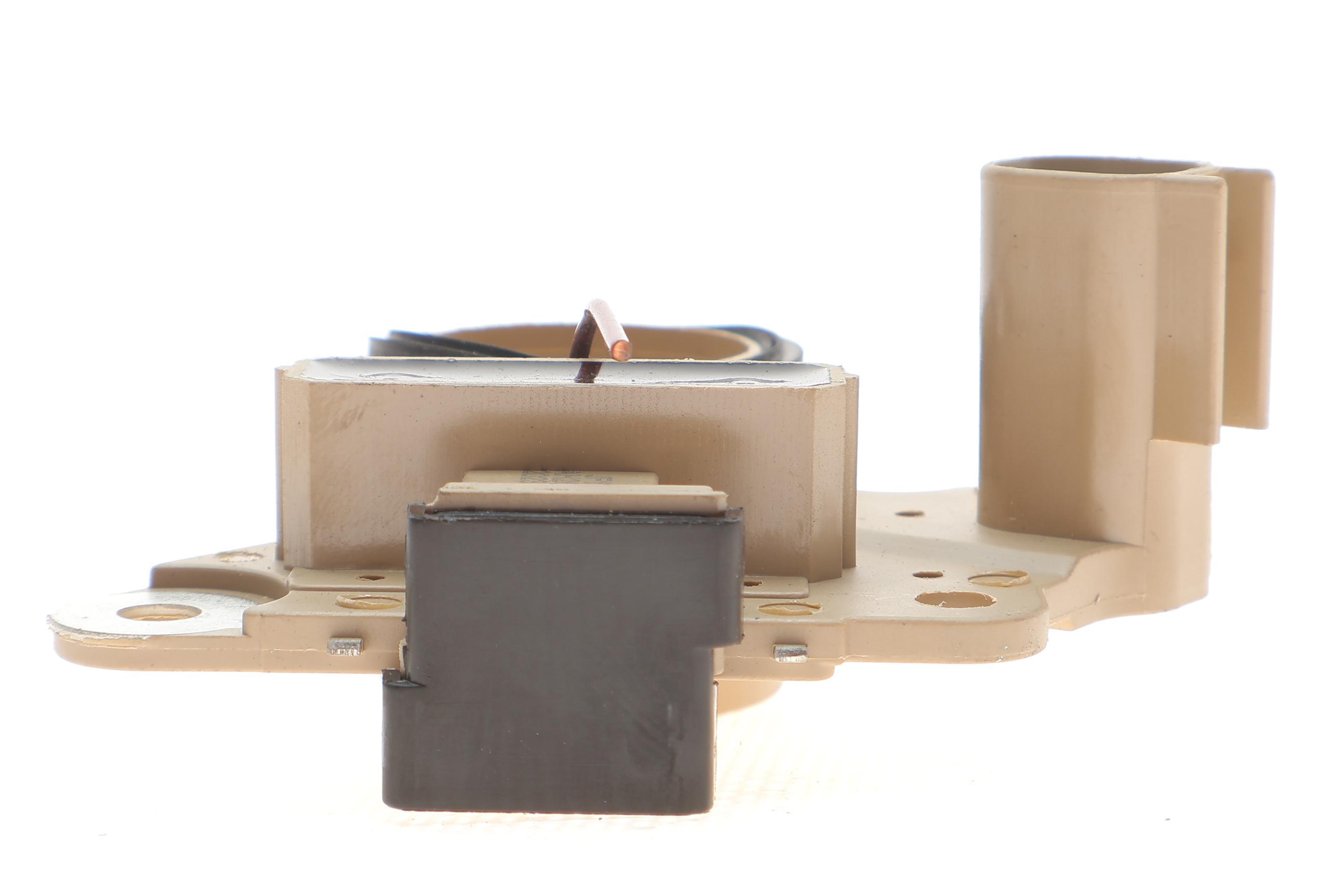 Реле генератора (12V) Jeep Compass 06-/Patriot 2.0-2.4 08-