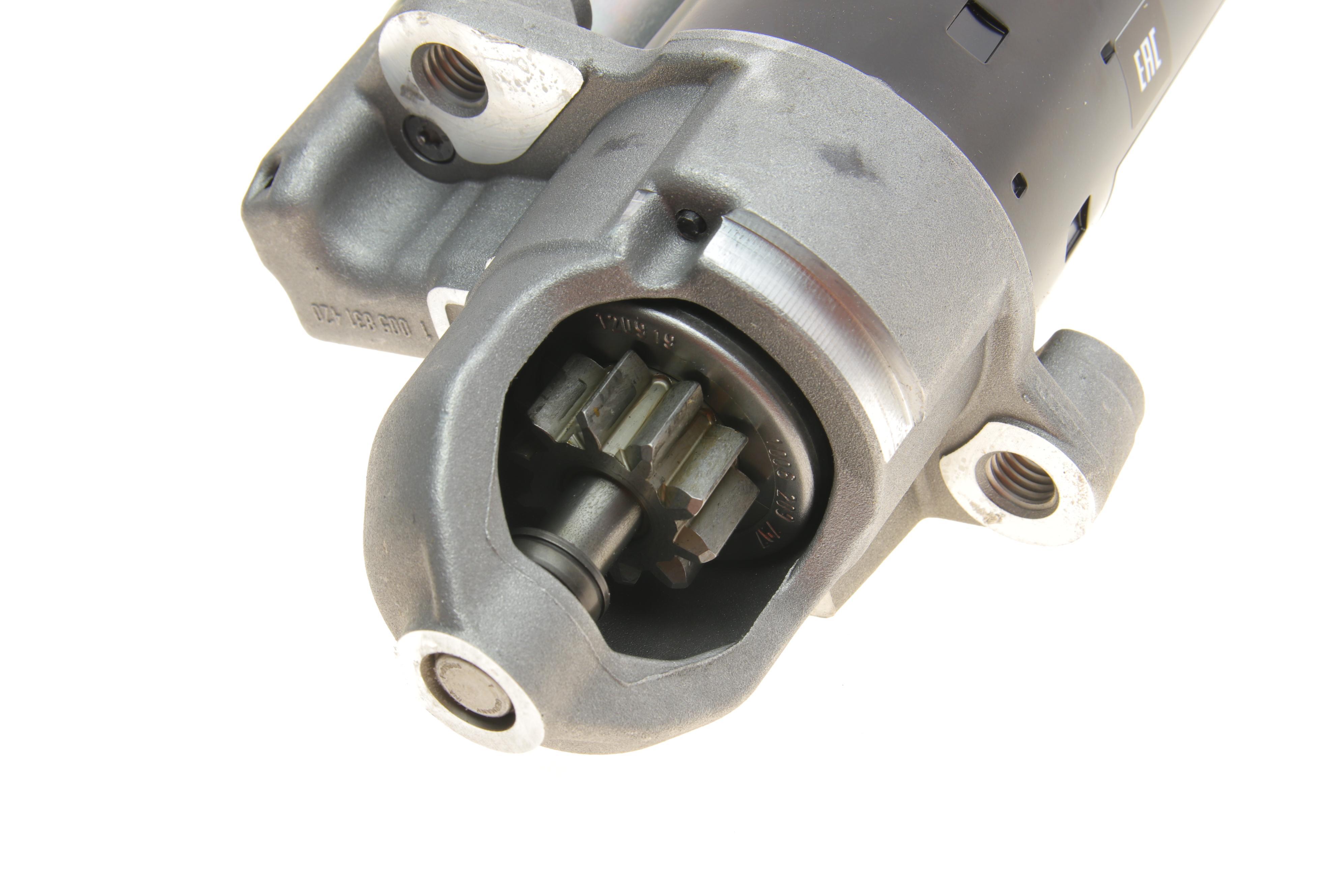 Стартер Audi A4/A6 2.4-3.2 FSI 05-11 (1.2kw) (z=10) замінено на 1 986 S00 704