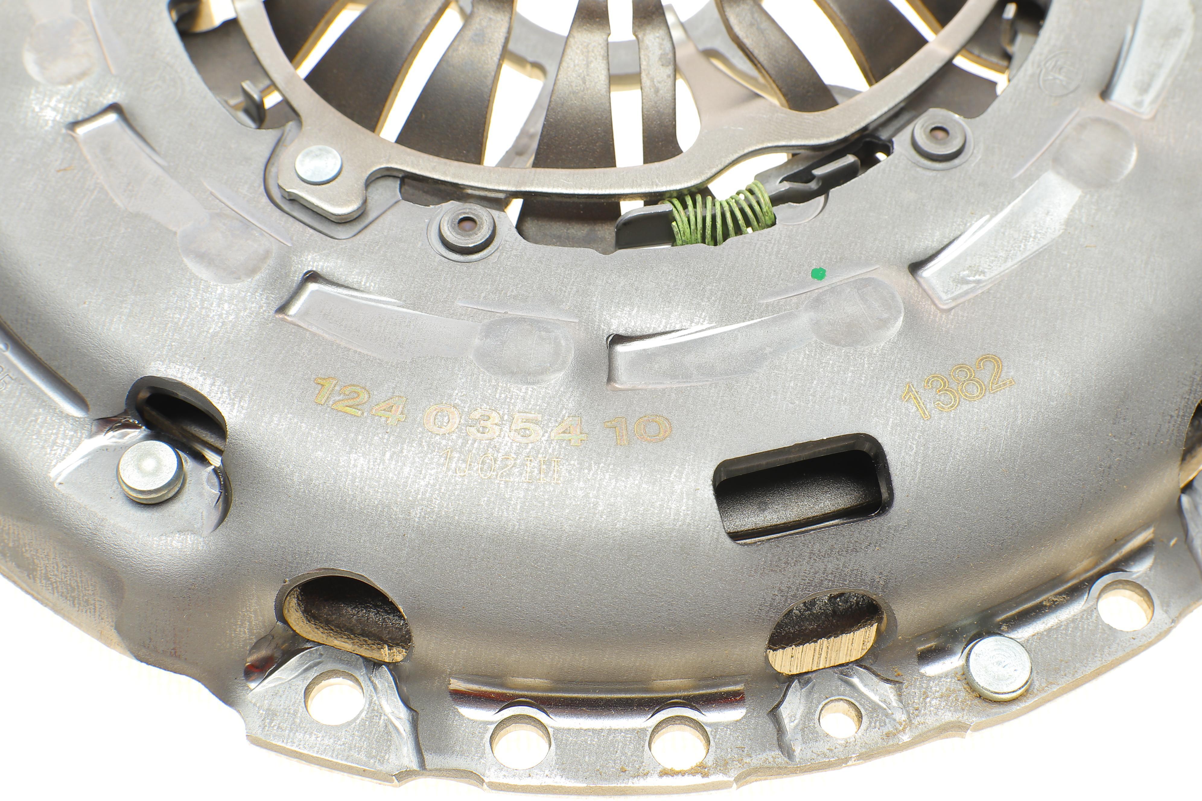 Комплект зчеплення VW Caddy III 2.0TDI 08-15, 62/81/103kw для маховика LuK