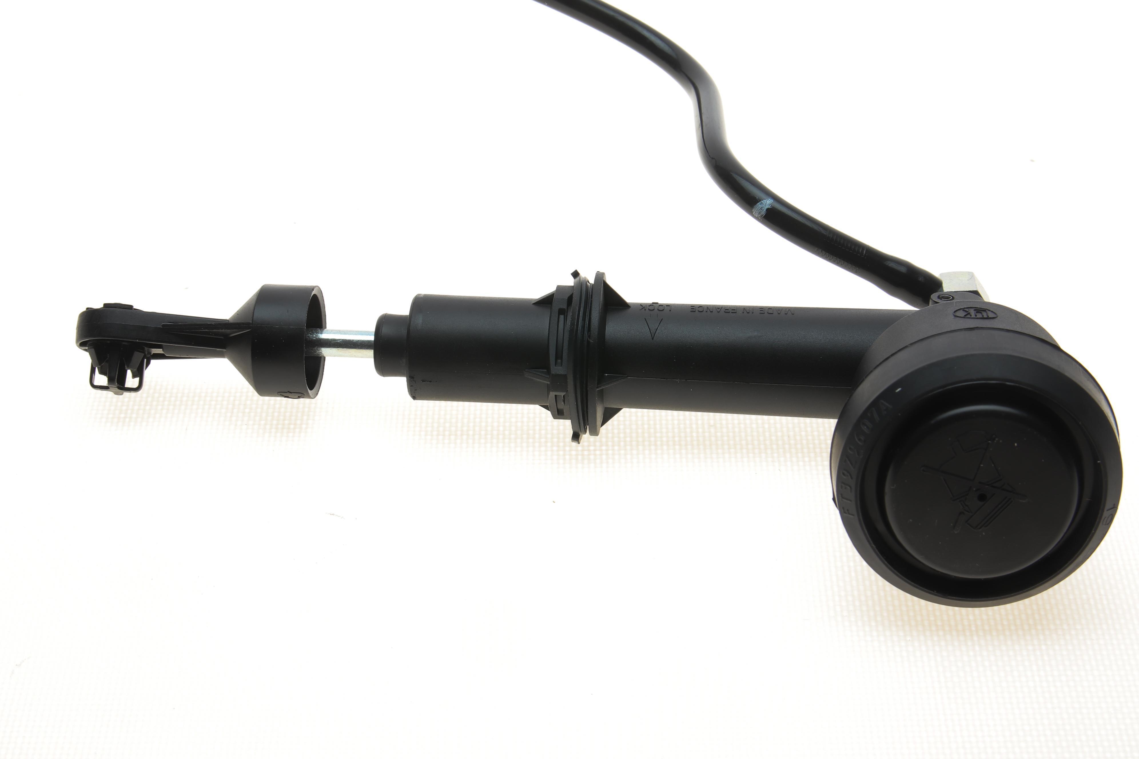 Циліндр зчеплення (головний) Land Rover Freelander 2.0Td4 00-06 (d=17.46mm)