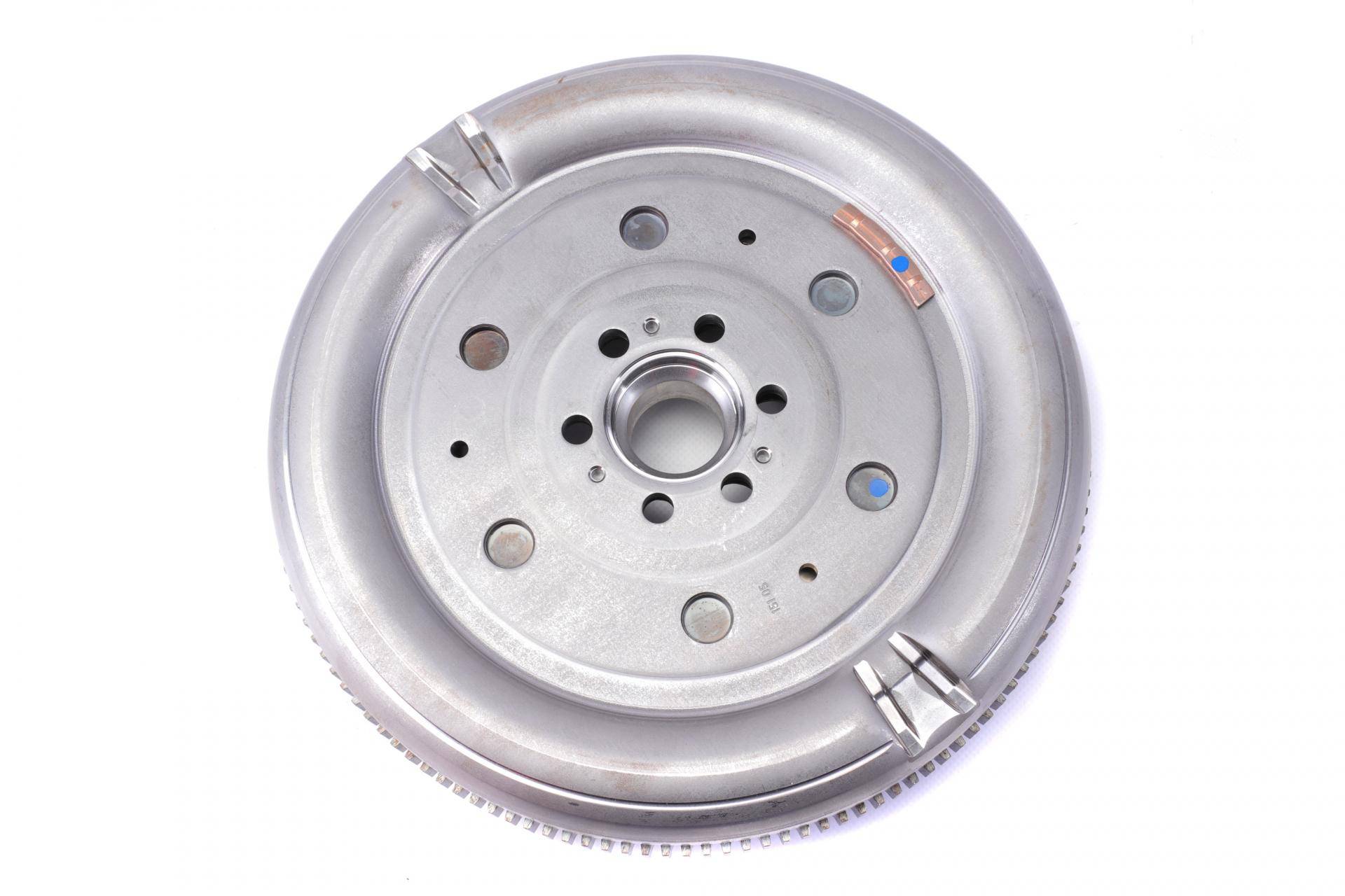 Демпфер + комплект зчеплення VW Caddy III 1.9TDI/2.0TDI 07- 62/77/81/103kw