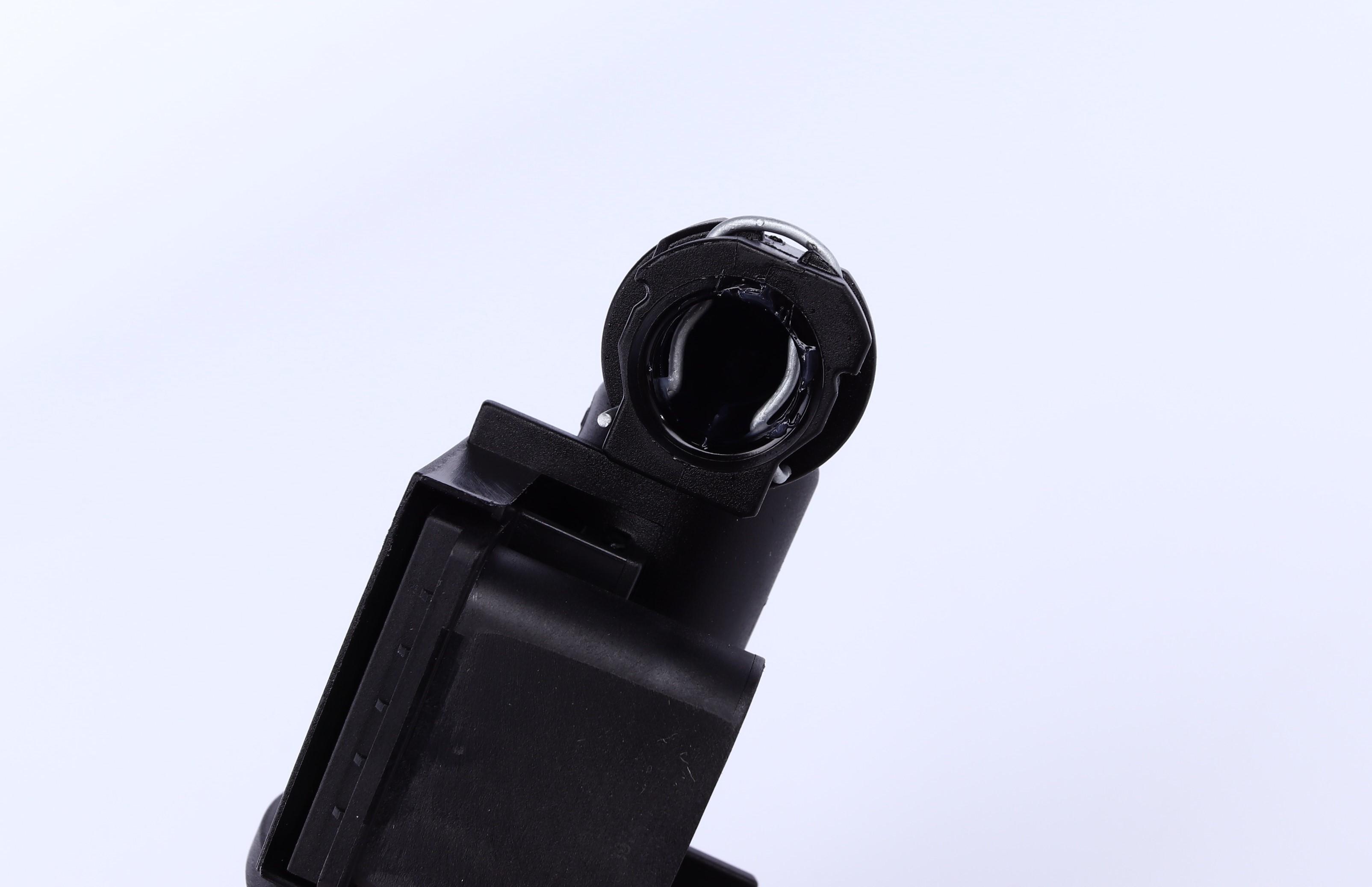 Циліндр зчеплення (головний) VW Passat 1.6/2.0TDI 05-10 (d=15.87mm) = KG15065.4.1.1