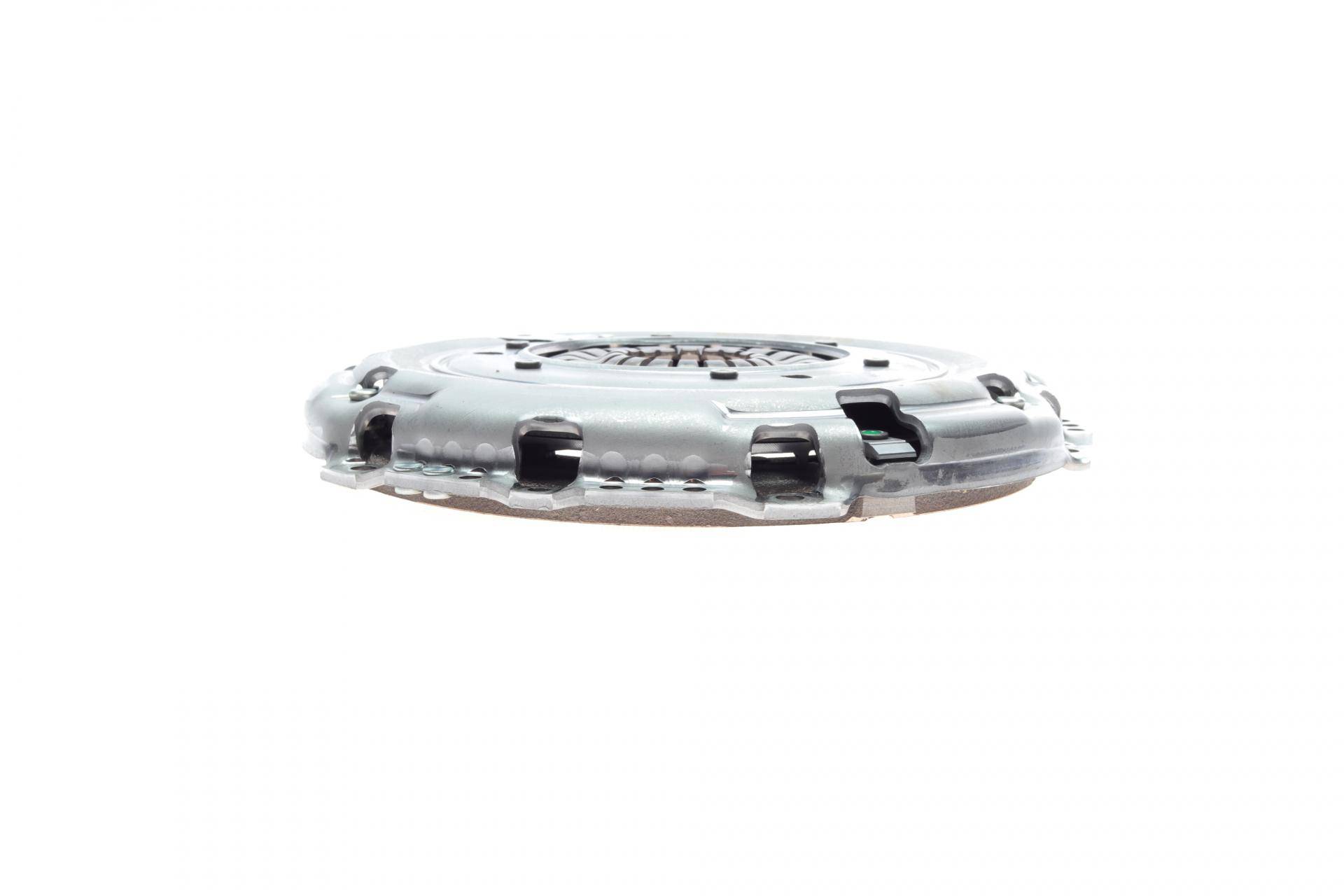 Комплект зчеплення VW Caddy III/CC B7/Passat B6-B7/Touran 1.9TDI/2.0TDI/2.0TFSI/BlueTDI 07-10