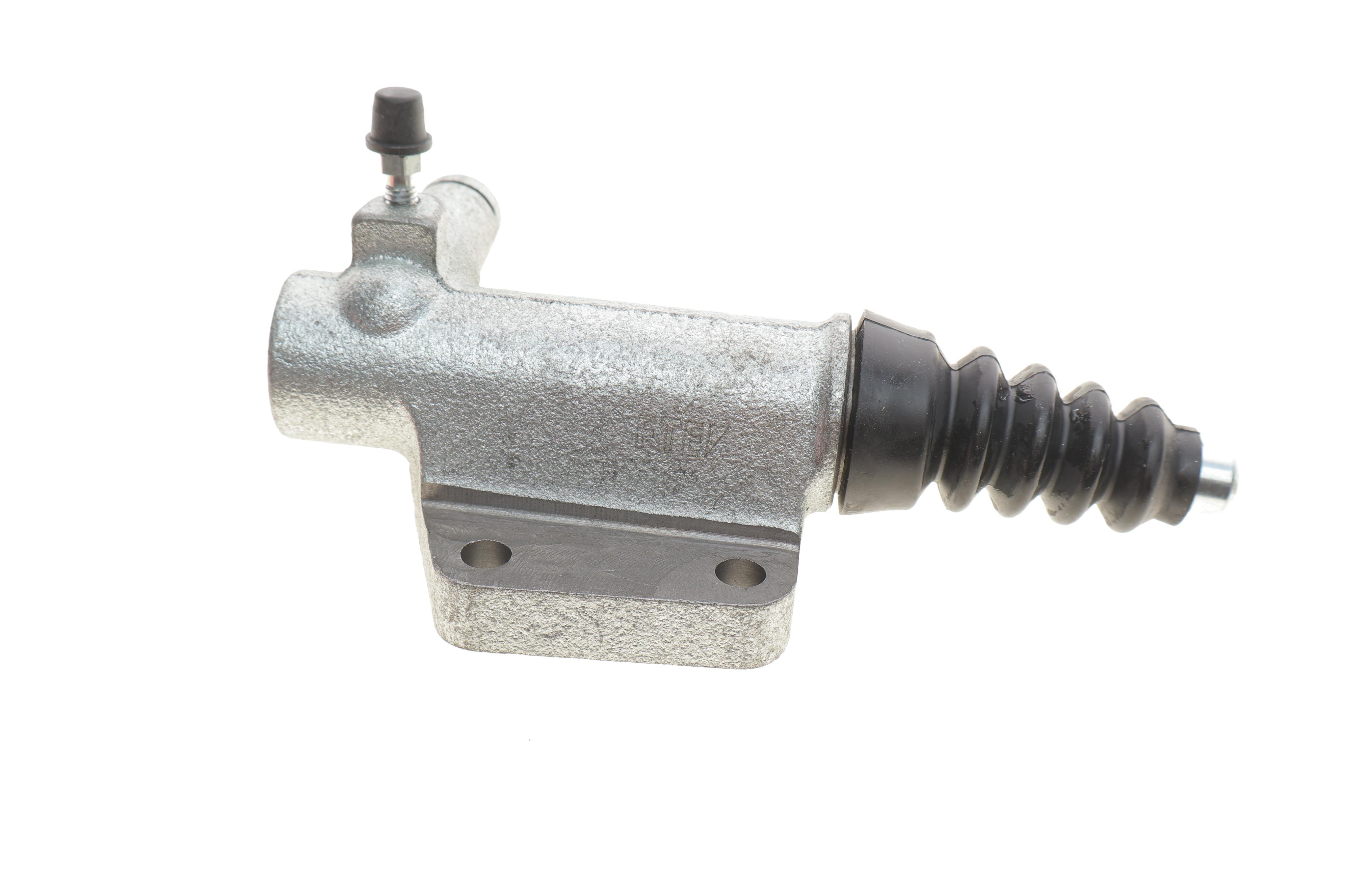 Циліндр зчеплення (робочий) Fiat Doblo 01- = KN20026.2.1