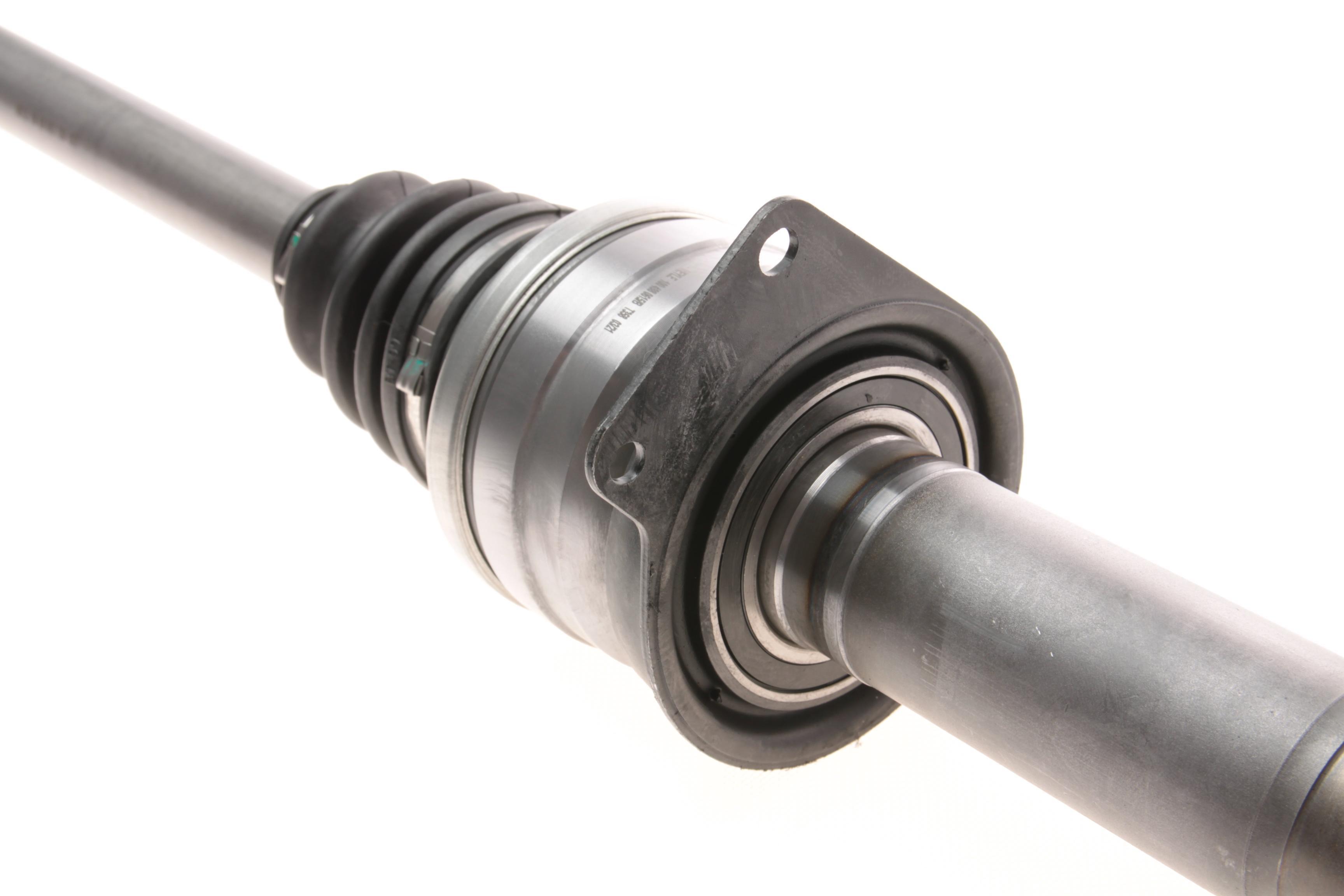 Піввісь (передня) VW T5 1.9TDI 03- (R)