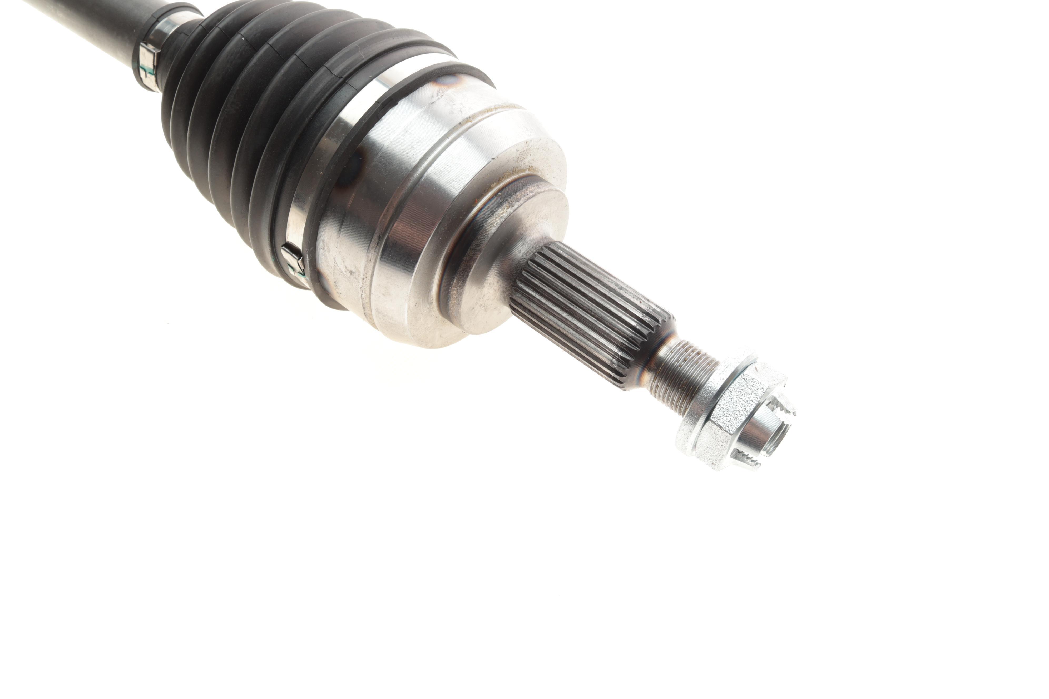 Піввісь Renault Scenic 1.5dCi 09- (L) (25x26x680)