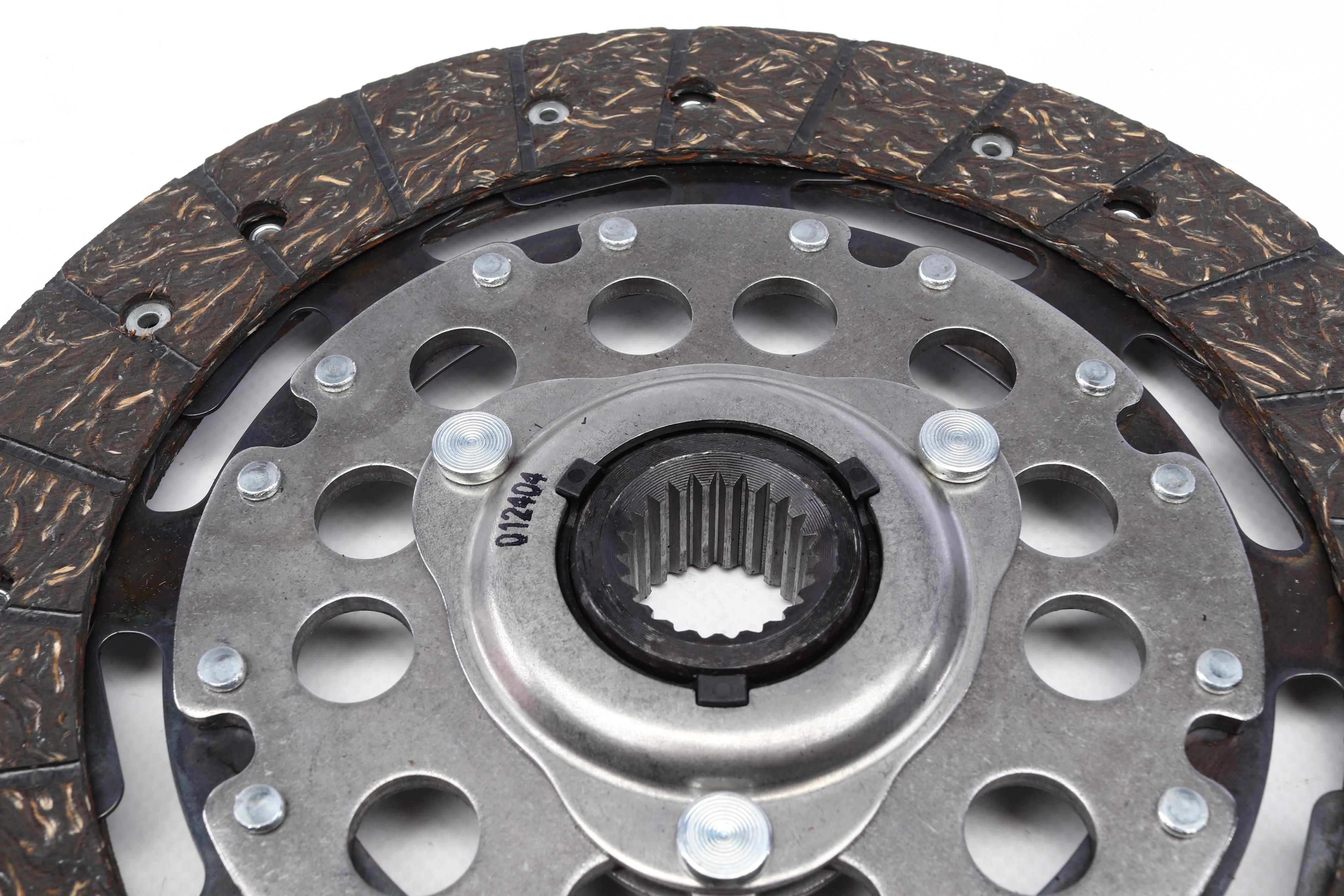 Комплект зчеплення Ford Focus 1.6 TDCi 04-12 (d=240mm)