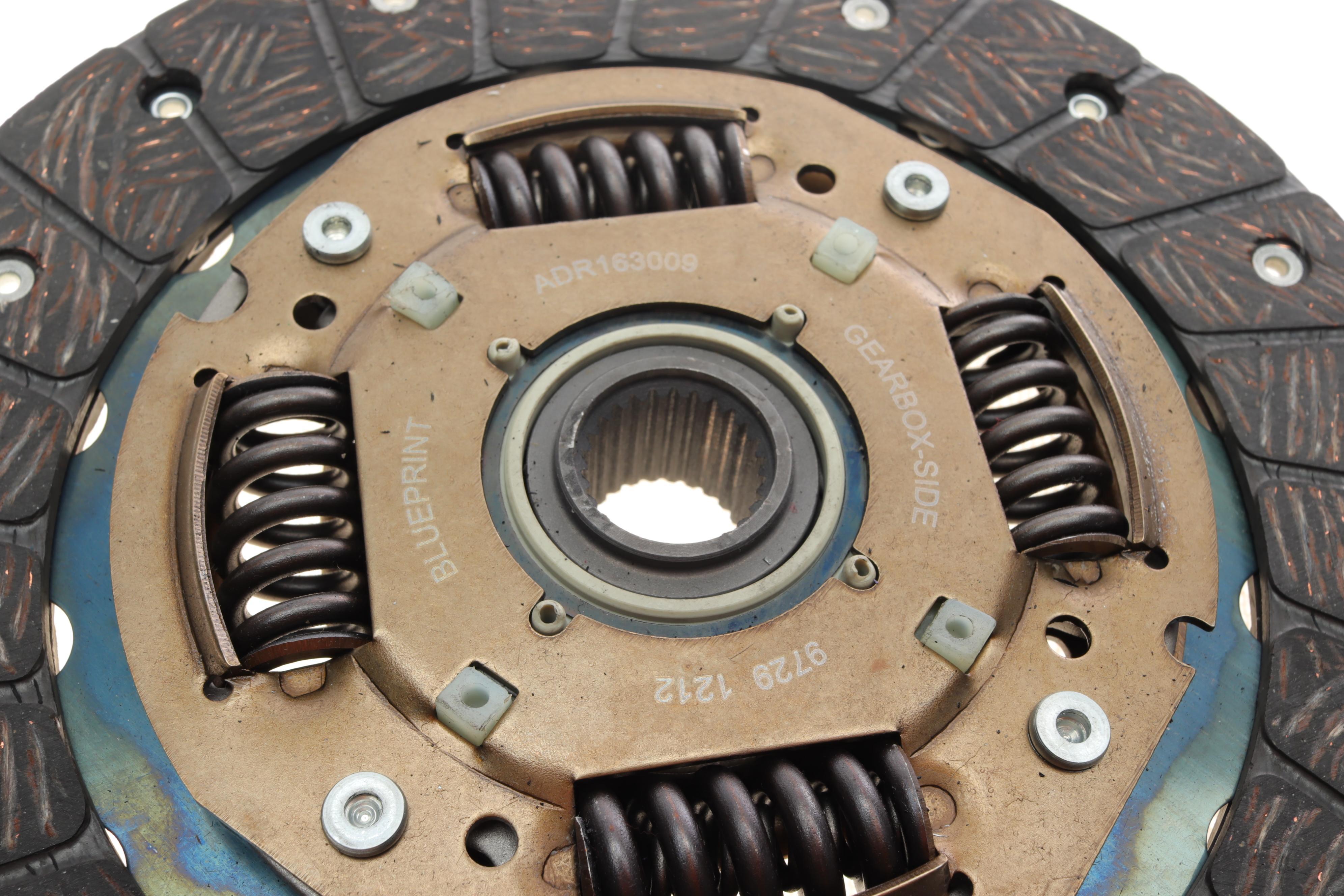 Комплект зчеплення Renault Kangoo 1.5DCI 01-08/Clio 01-/Logan 05- (d=215mm)(+вижимний)