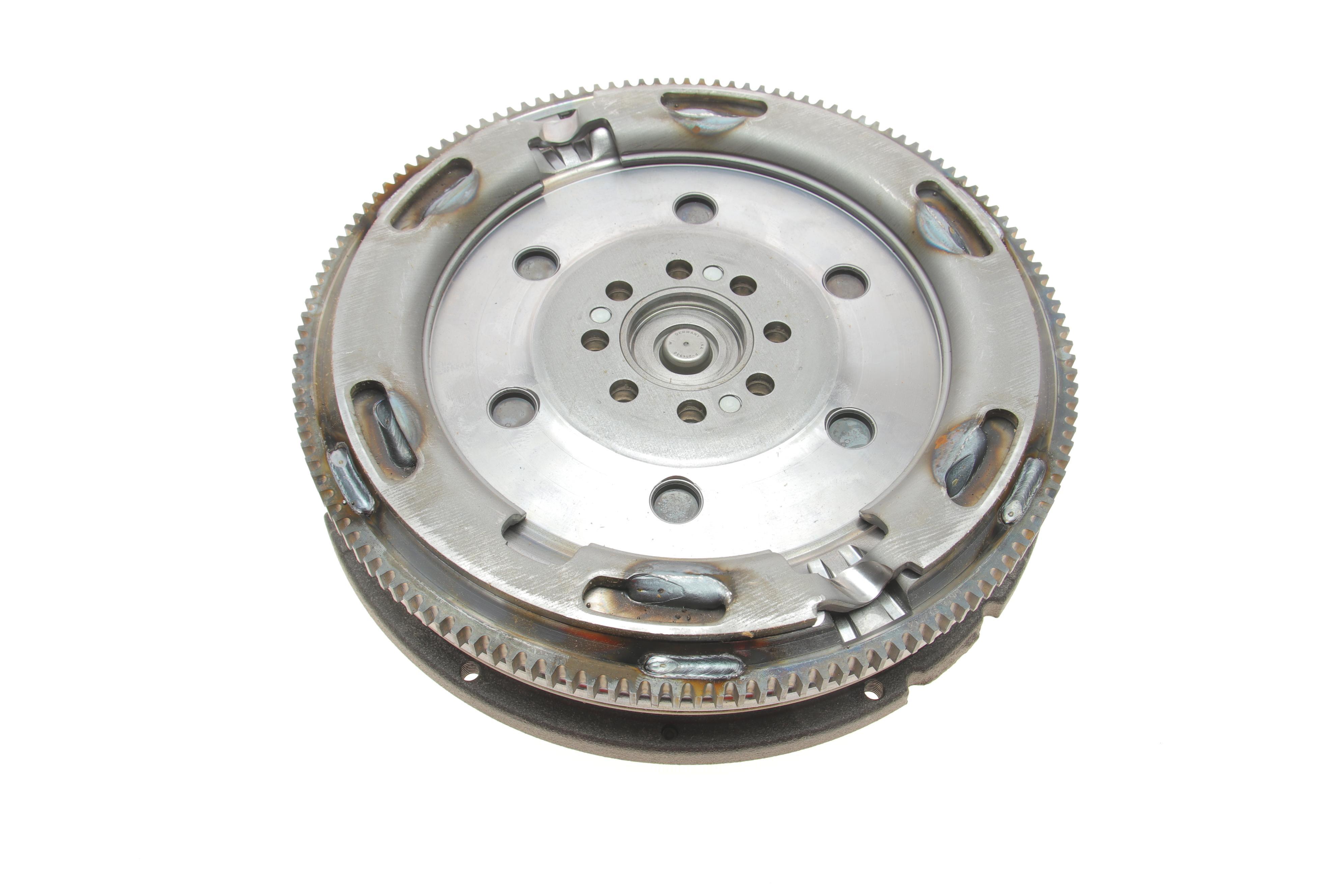 Демпфер + комплект зчеплення VW Crafter 2.5TDI 06-11, 120kw, BJM