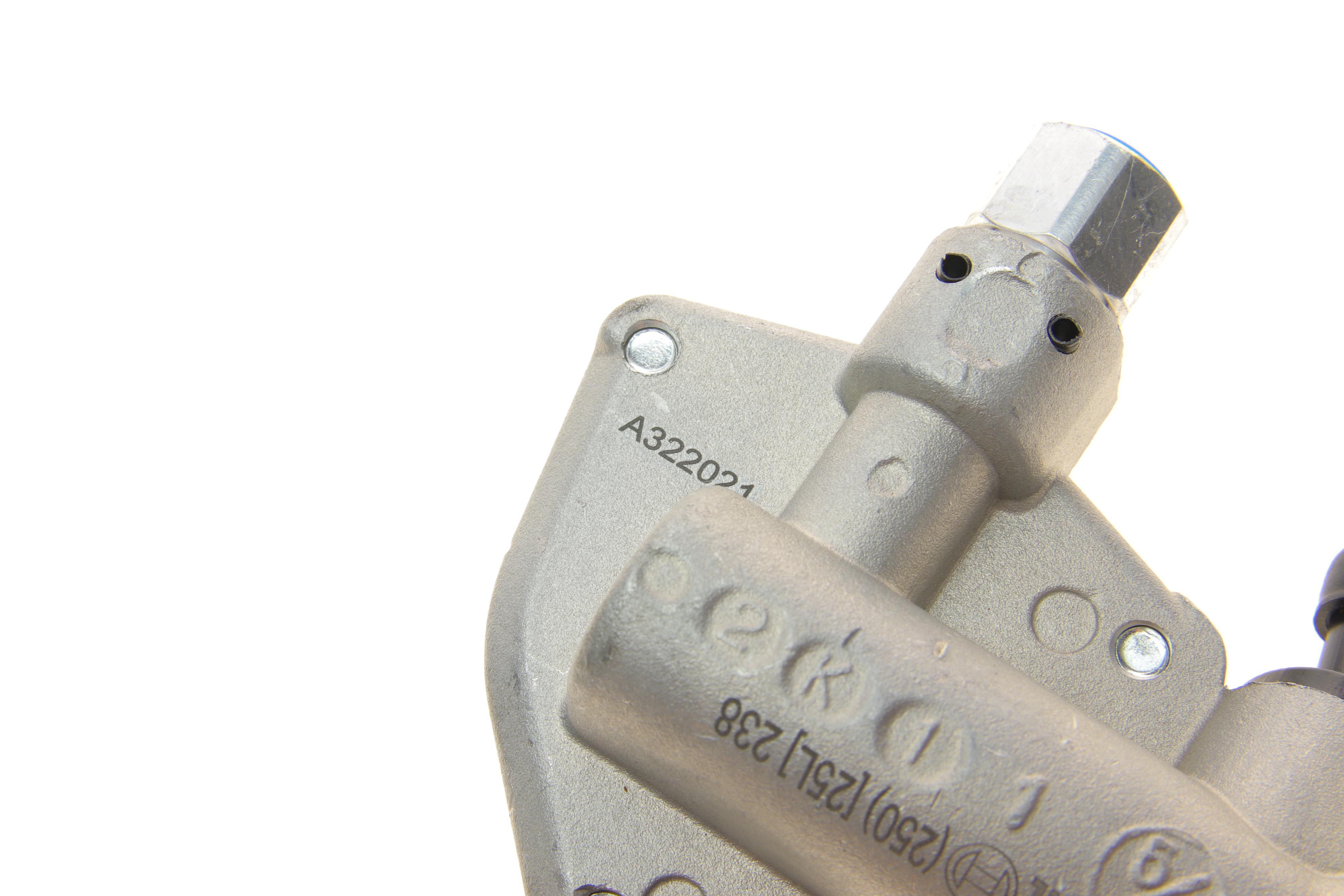 Циліндр зчеплення (головний) Honda Accord/Civic/CR-V 1.7-2.4 01- (d=15.90mm)