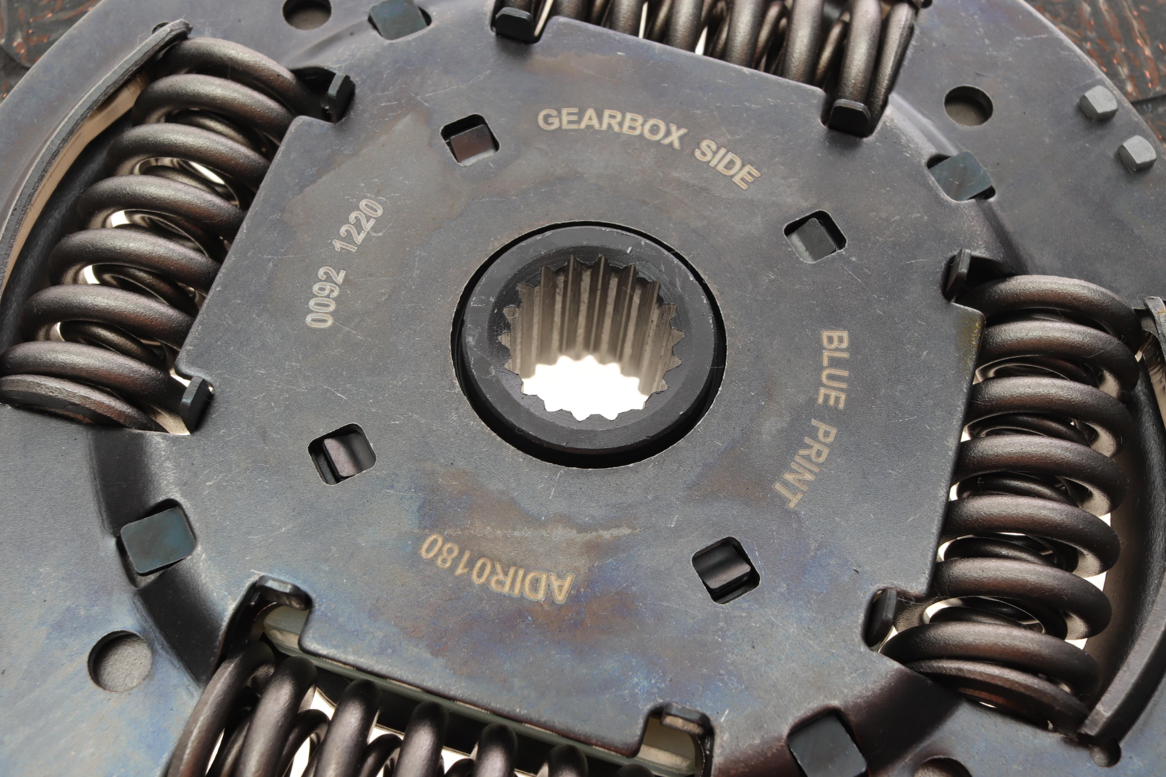 Комплект зчеплення Citroen Berlingo 1.6HDI 05- (d=236mm) (+вижимний)