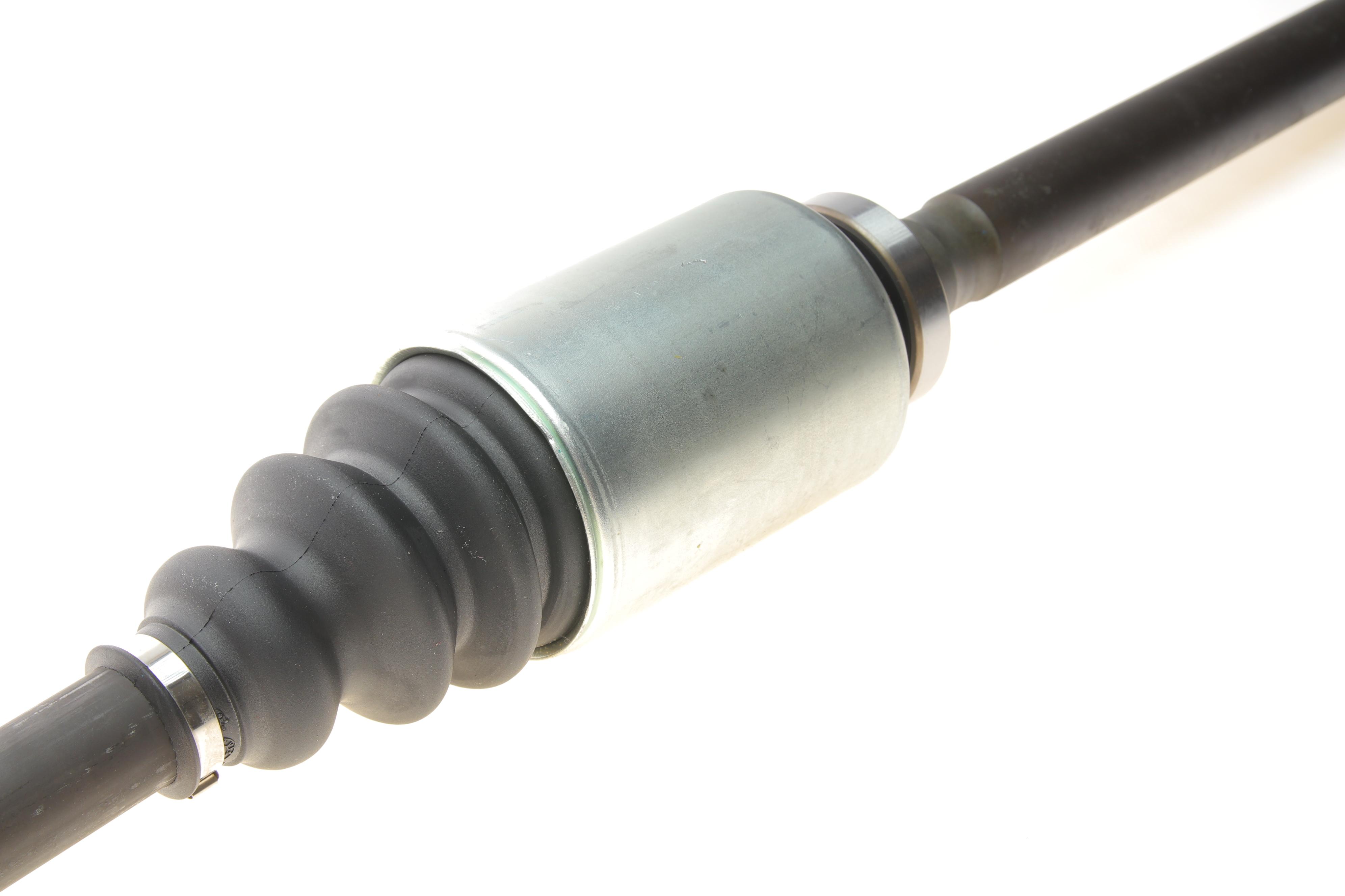 Піввісь Renault Master 2.5dCi 03-06 (R) (28x39x1144)