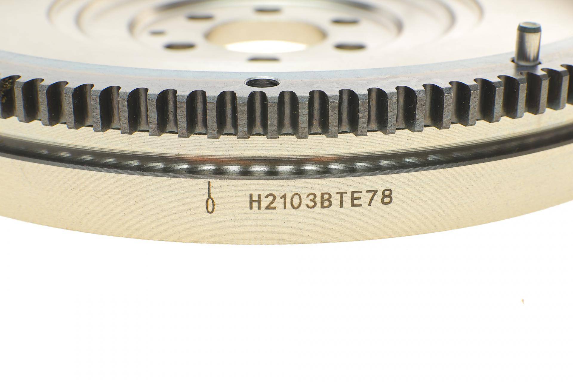 Демпфер (глухий) + комплект зчеплення VW T5 1.9TDI 03-