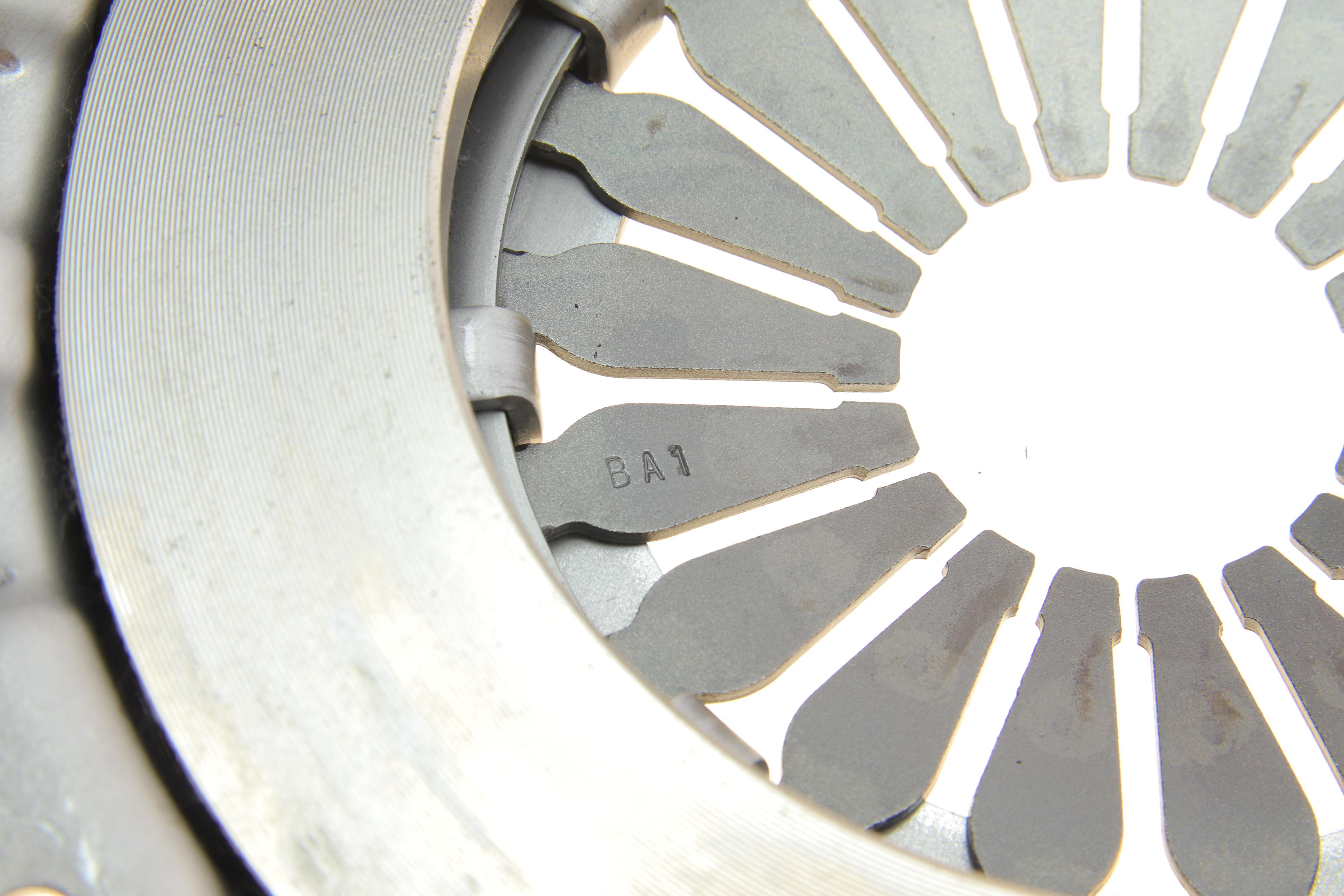 Комплект зчеплення Toyota Yaris 1.0/1.3 VVT-i 05-14 (d=190mm) (+вижимний)