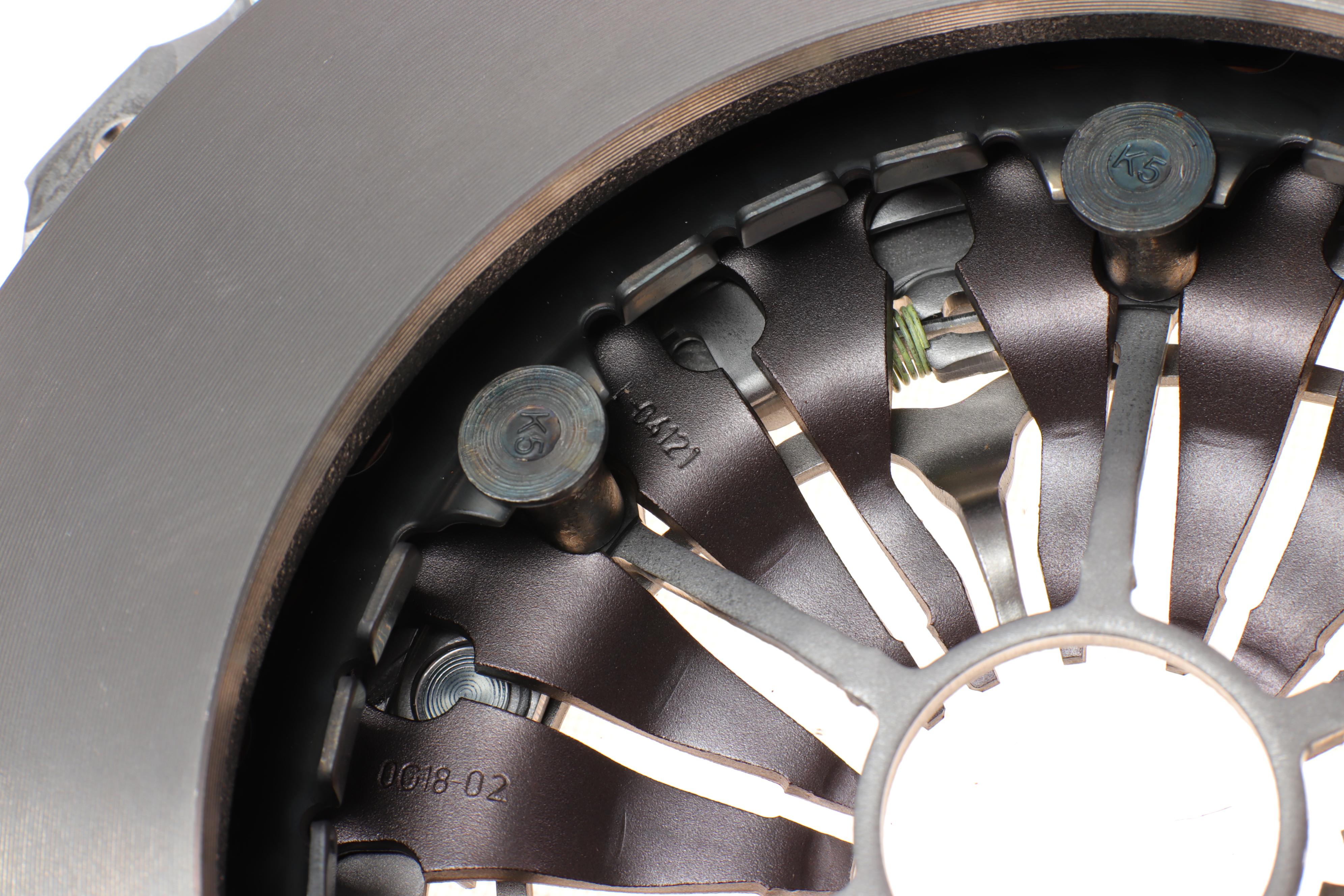 Комплект зчеплення VW Amarok 2.0 TDI/BiTDI 10- (d=240mm)