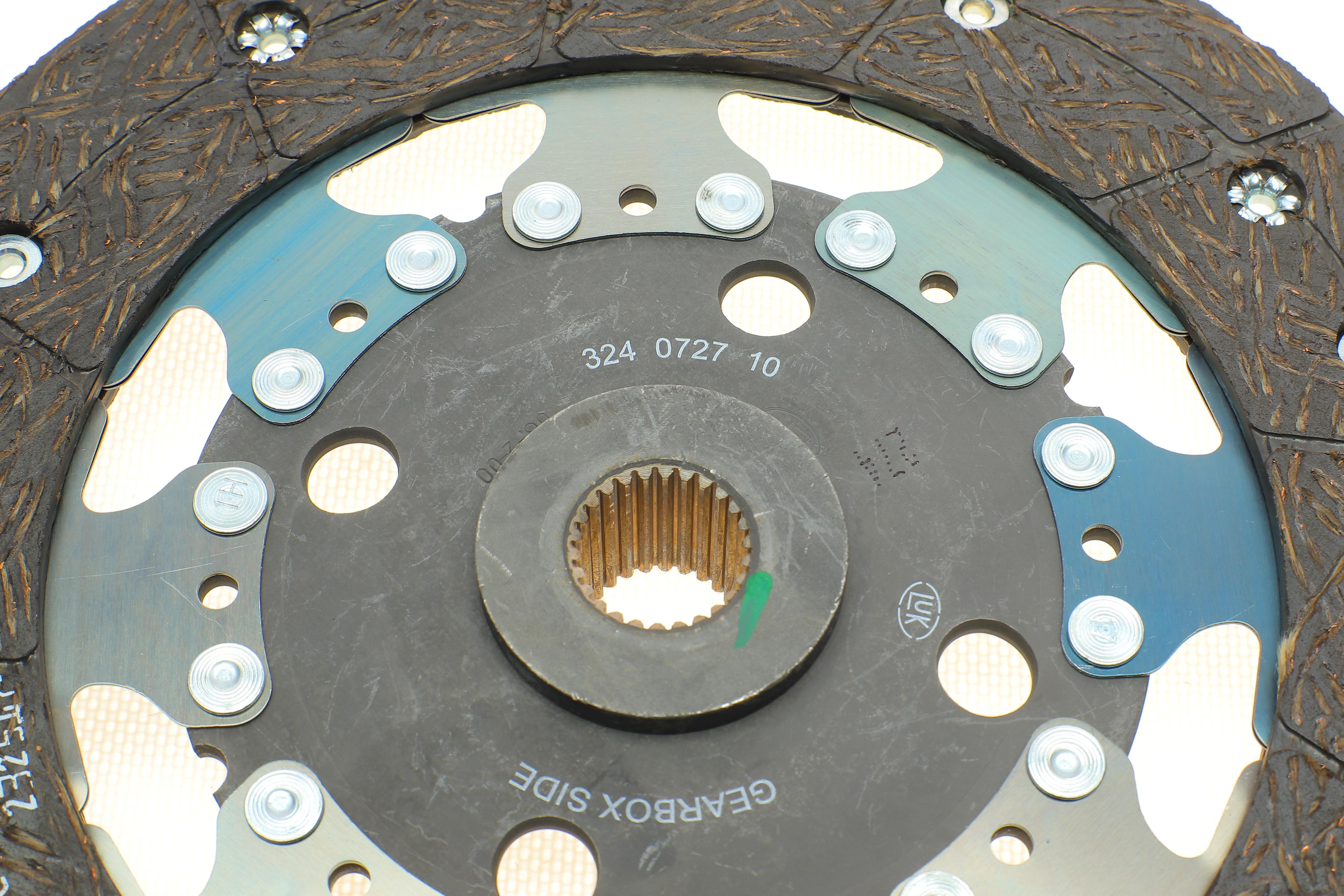 Комплект зчеплення Citroen C4/DS5/Peugeot 3008/508 2.0 HDi 09-18